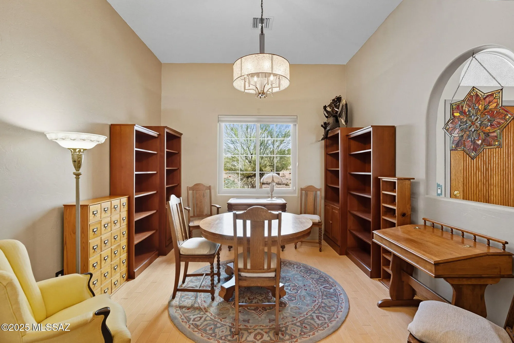 Property Slideshow image 8 of 51 | 908 e sawmill canyon pl, Green Valley, AZ, 85614