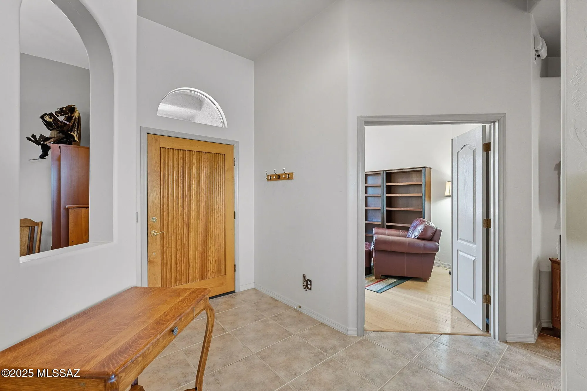 Property Slideshow image 4 of 51 | 908 e sawmill canyon pl, Green Valley, AZ, 85614