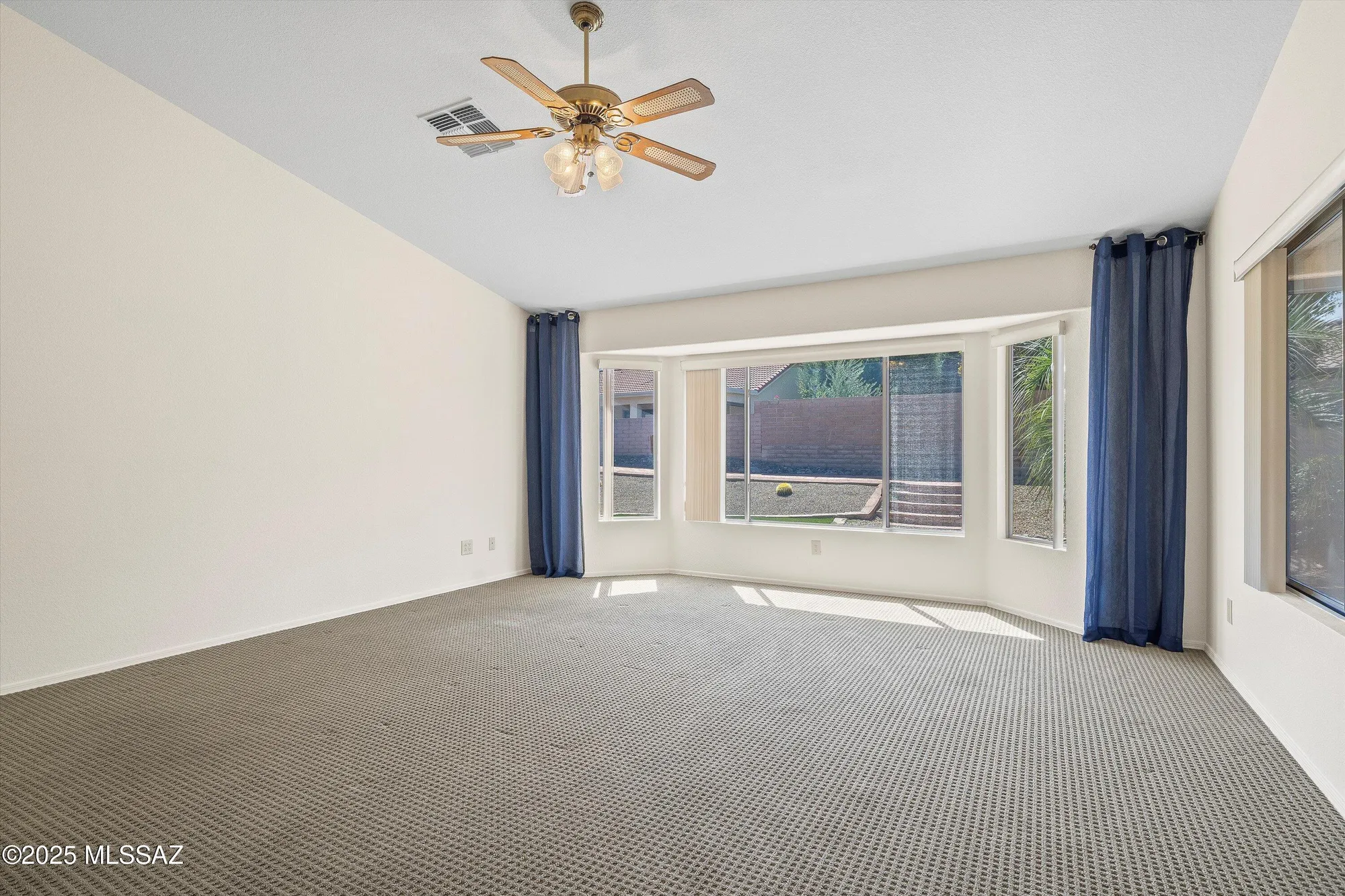 Property Slideshow image 17 of 40 | 2426 e desert pueblo pass, Green Valley, AZ, 85614