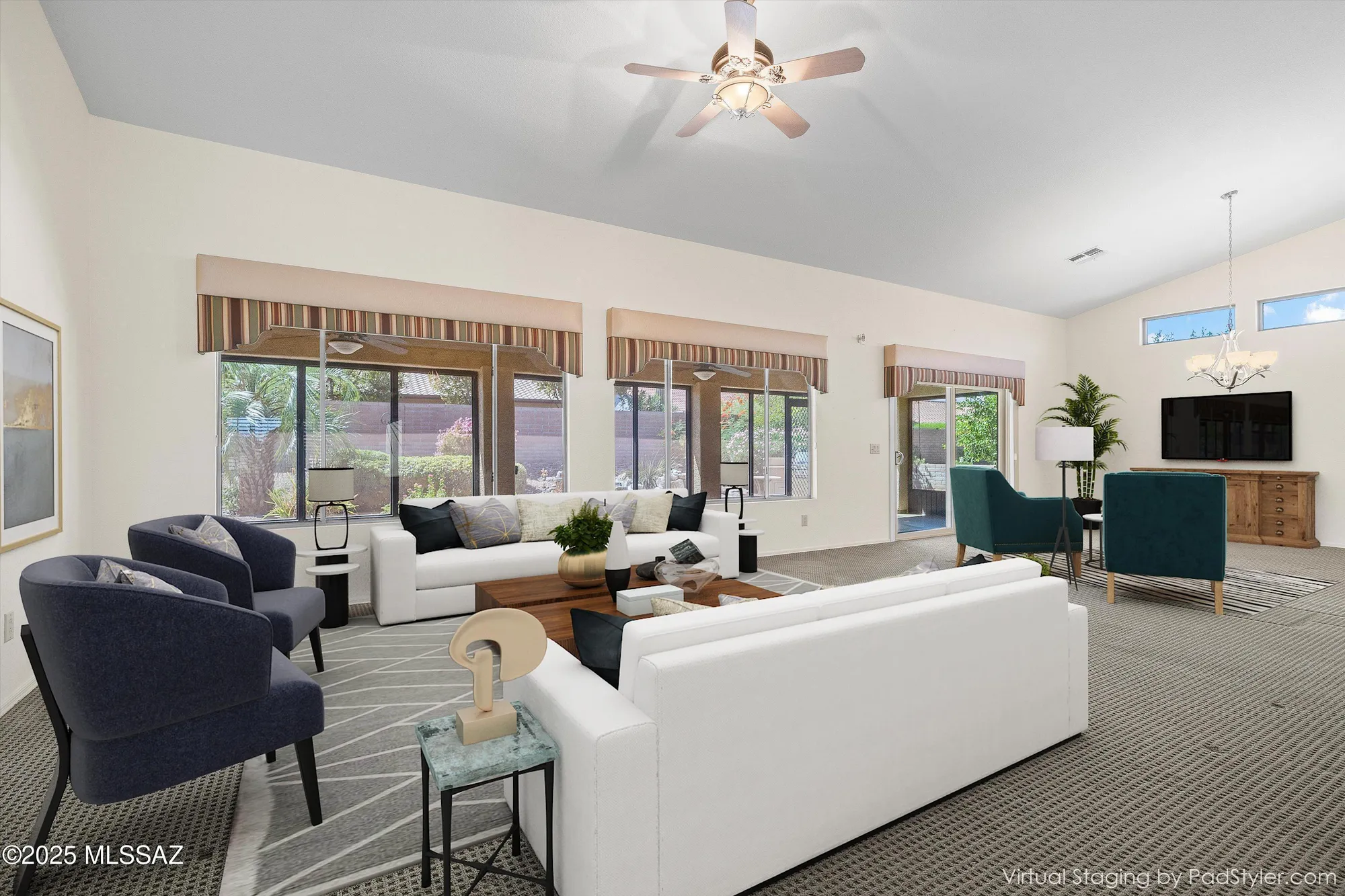 Property Slideshow image 4 of 40 | 2426 e desert pueblo pass, Green Valley, AZ, 85614