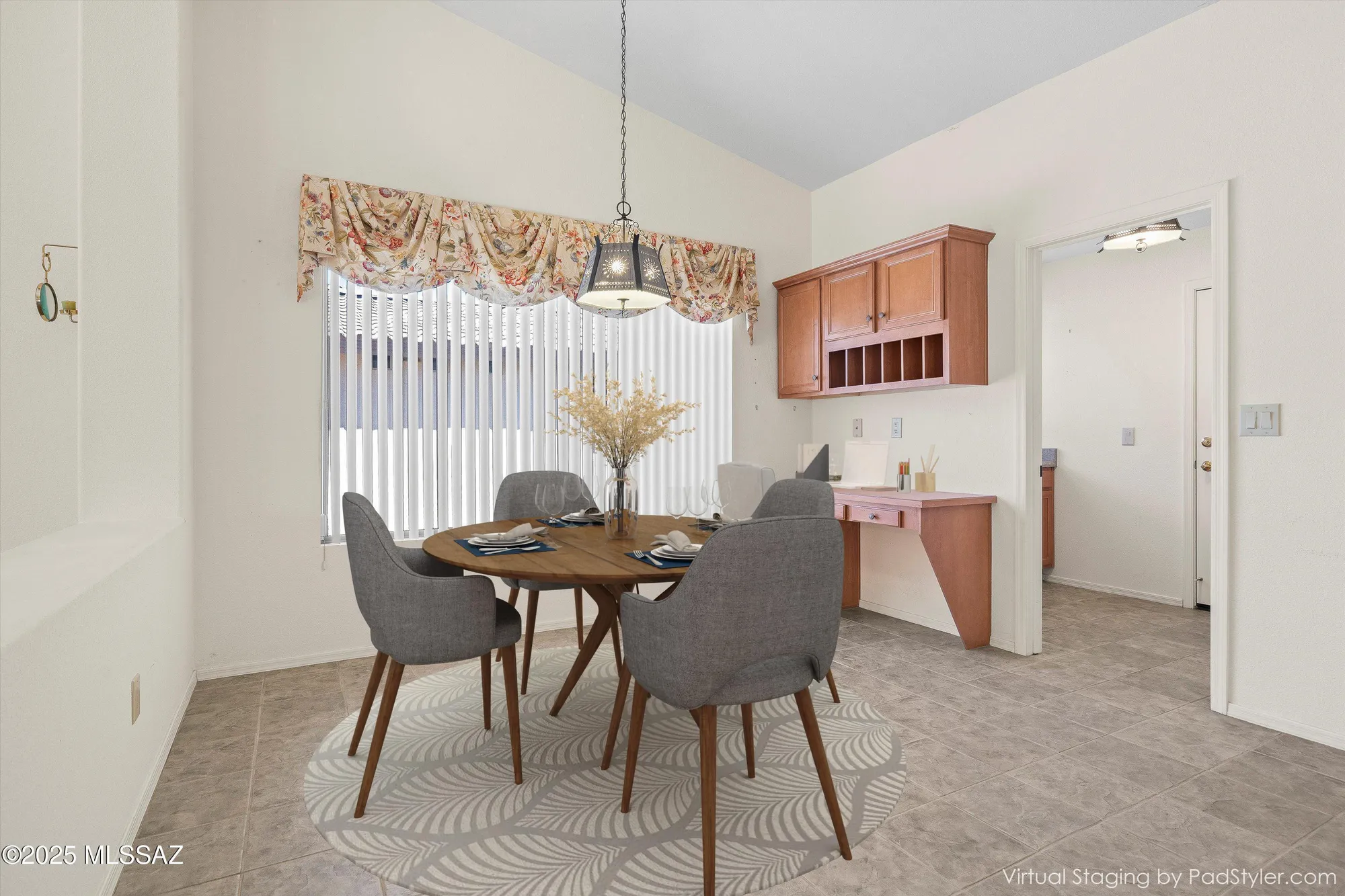 Property Slideshow image 13 of 40 | 2426 e desert pueblo pass, Green Valley, AZ, 85614