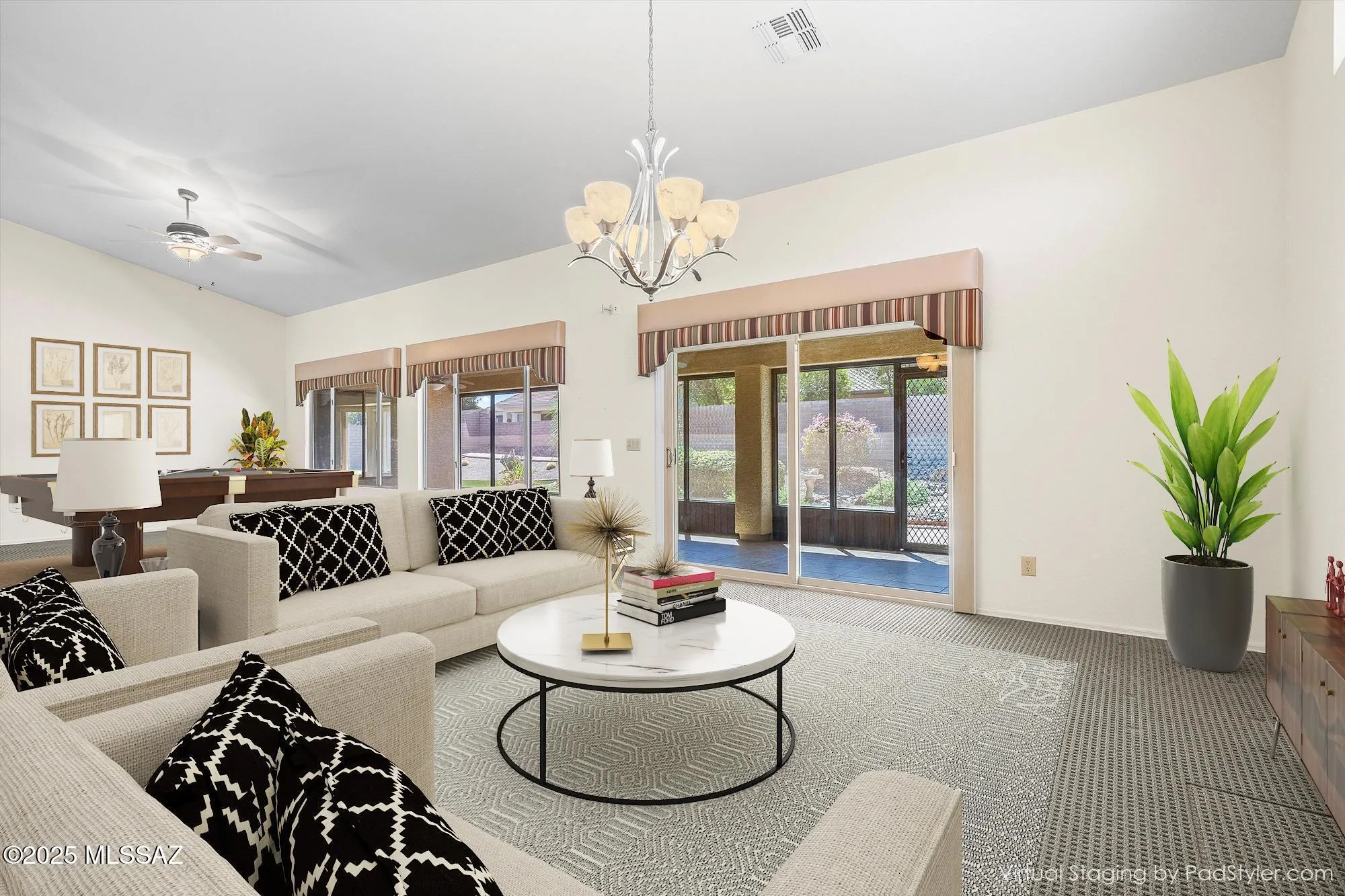 Property Slideshow image 8 of 40 | 2426 e desert pueblo pass, Green Valley, AZ, 85614