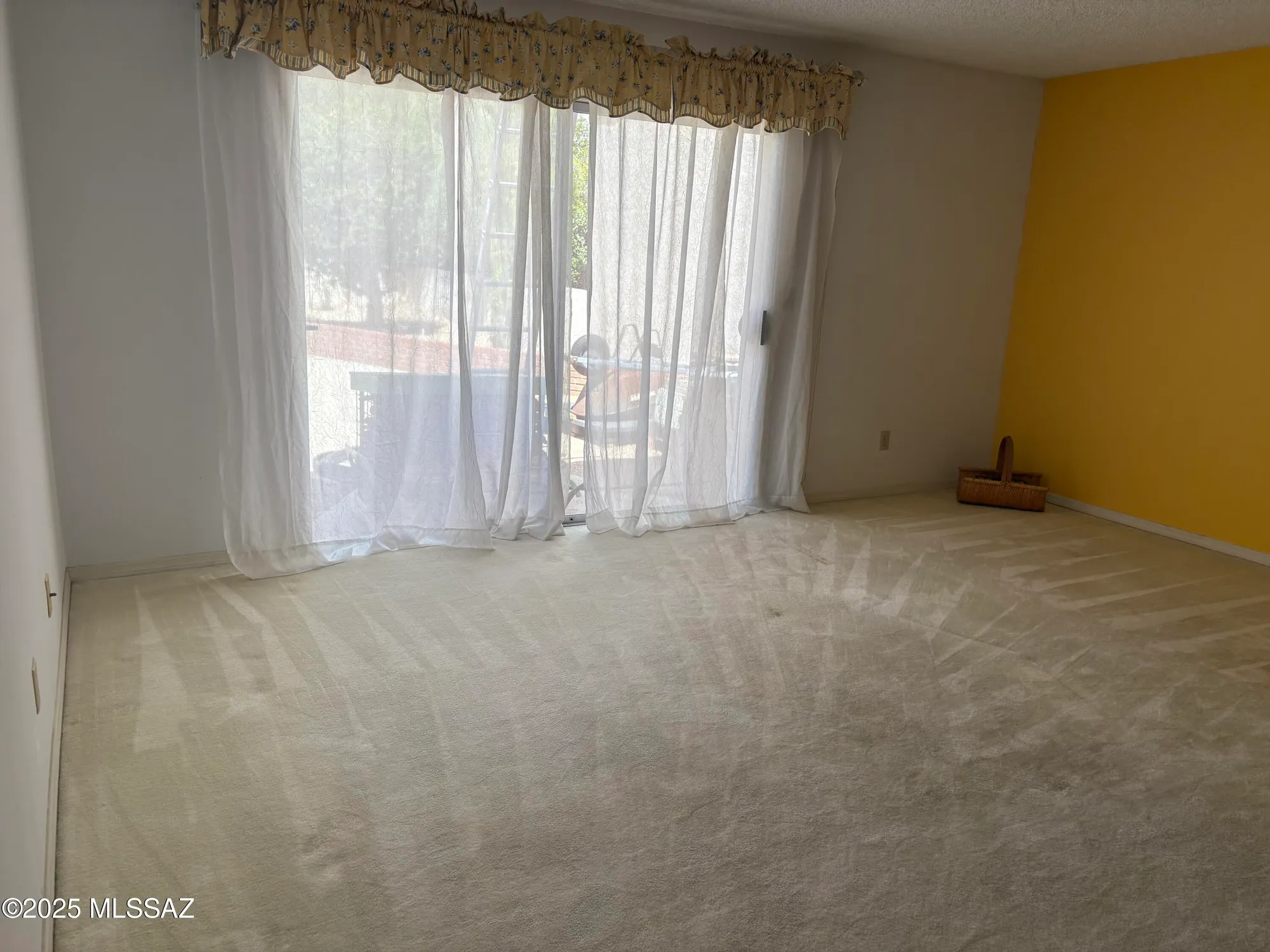 Property Slideshow image 22 of 48 | 7921 n casas carmen, Tucson, AZ, 85742