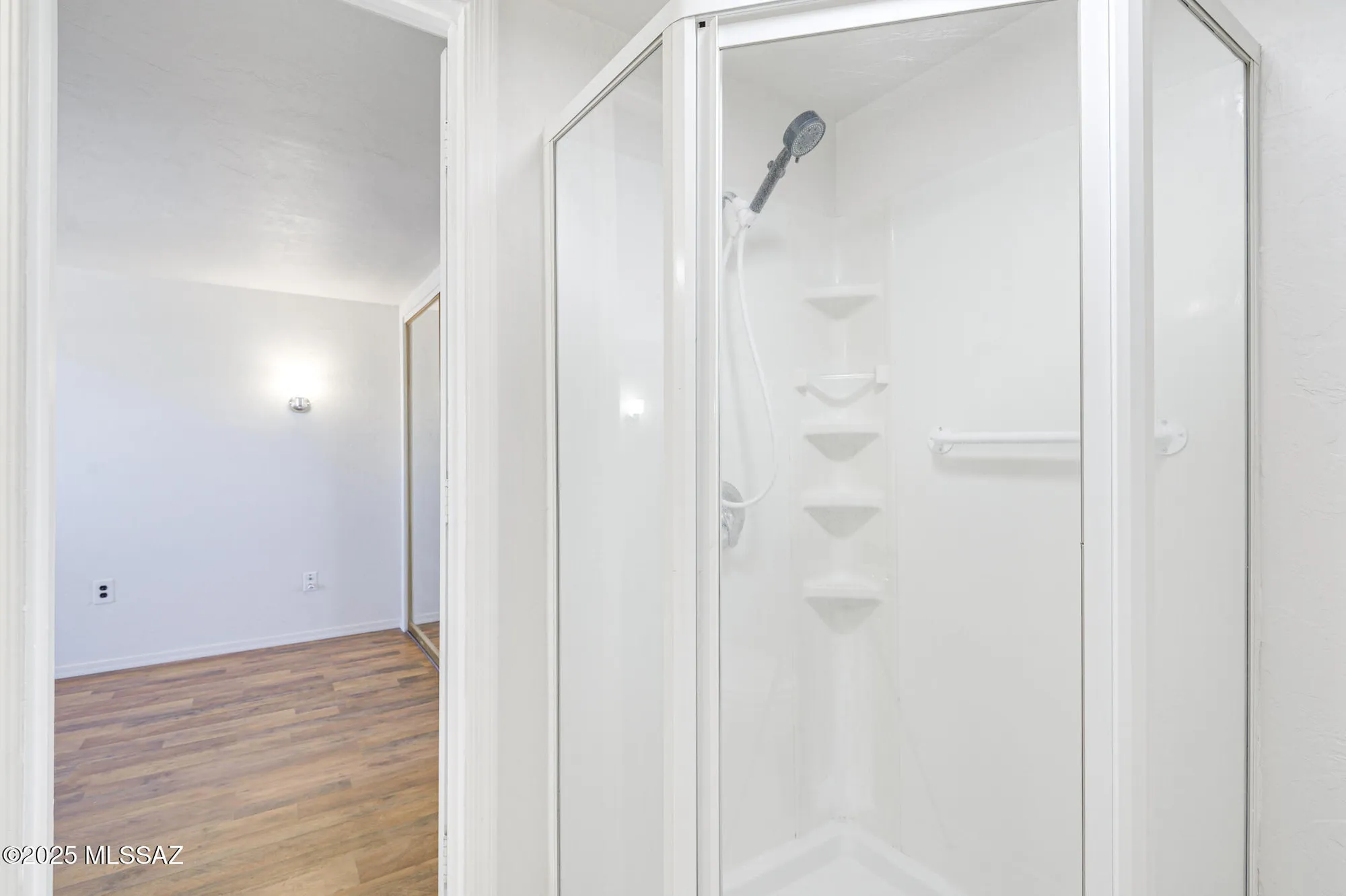 Property Slideshow image 13 of 25 | 191 w cedro dr, Green Valley, AZ, 85614