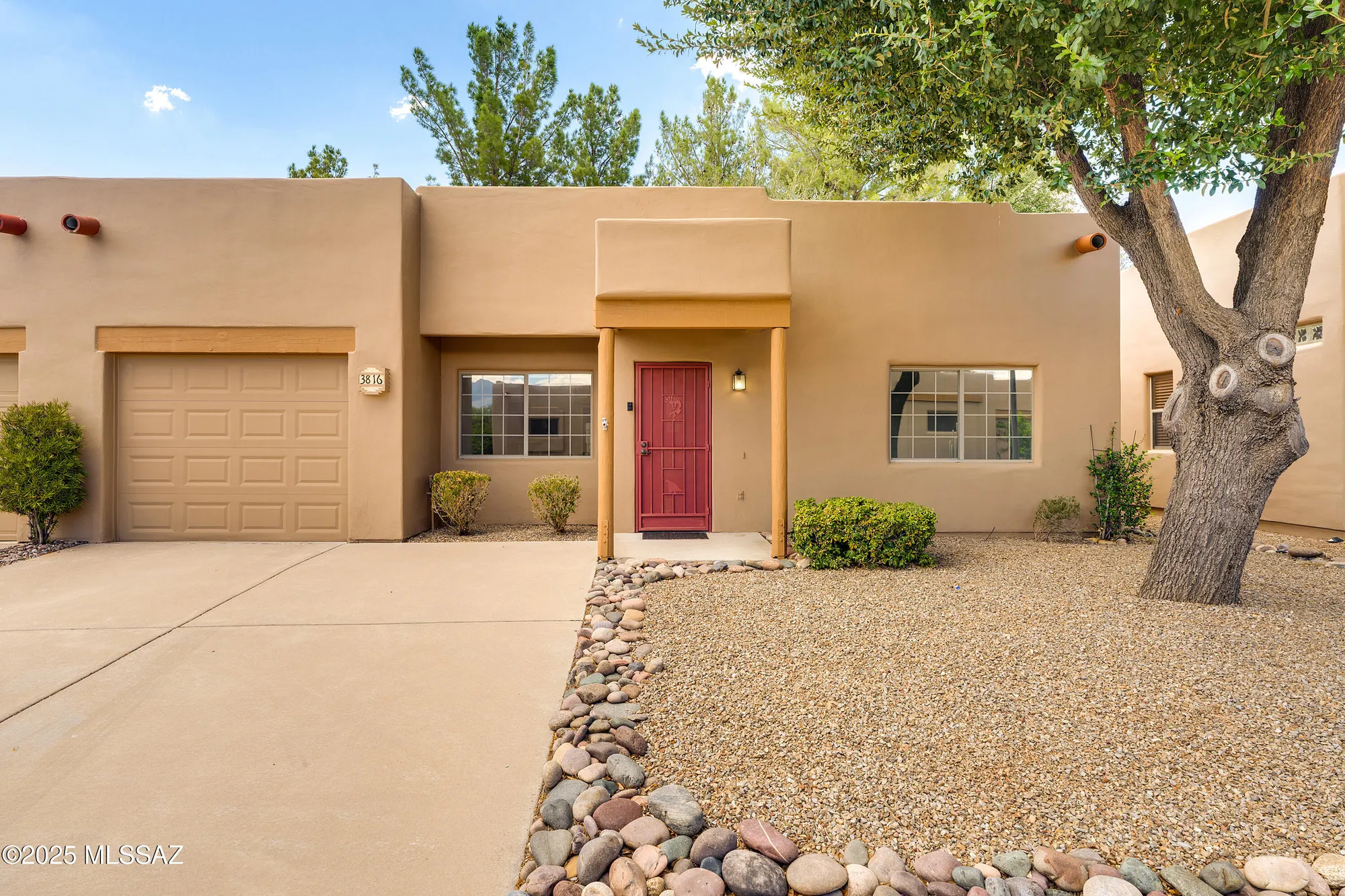 Property Slideshow image 1 of 41 | 3816 s calle rambles, Green Valley, AZ, 85614