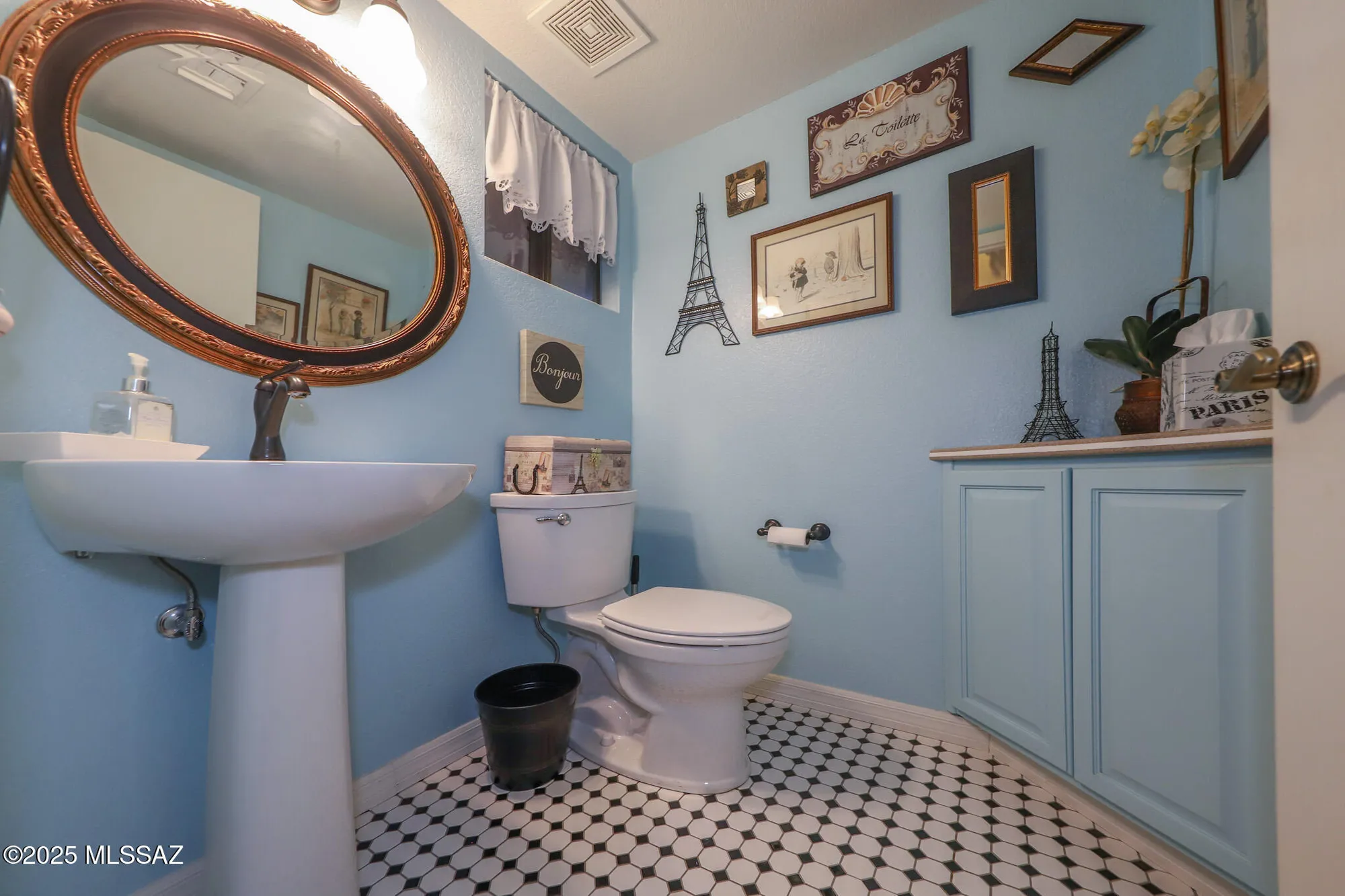 Property Slideshow image 24 of 49 | 184 n candlelight dr, Green Valley, AZ, 85614