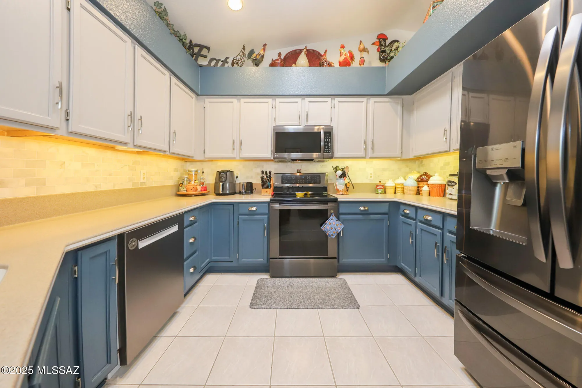 Property Slideshow image 16 of 49 | 184 n candlelight dr, Green Valley, AZ, 85614