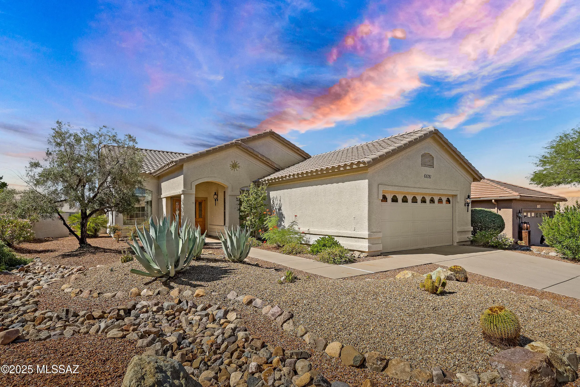 Property Slideshow image 1 of 31 | 65781 e rose crest dr, Saddlebrooke, AZ, 85739