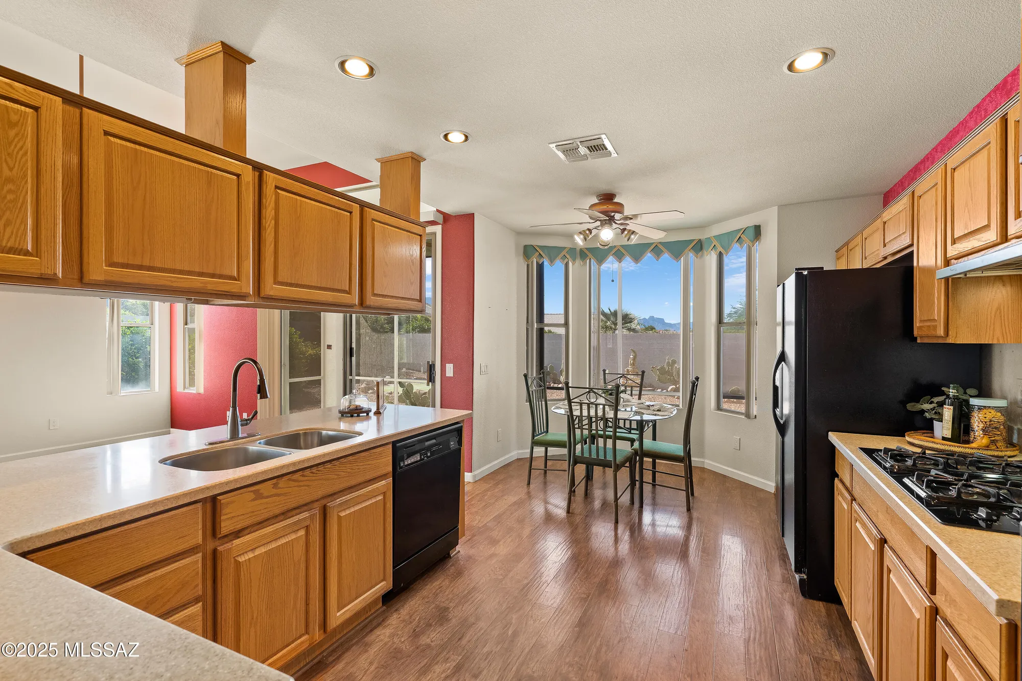Property Slideshow image 12 of 31 | 65781 e rose crest dr, Saddlebrooke, AZ, 85739