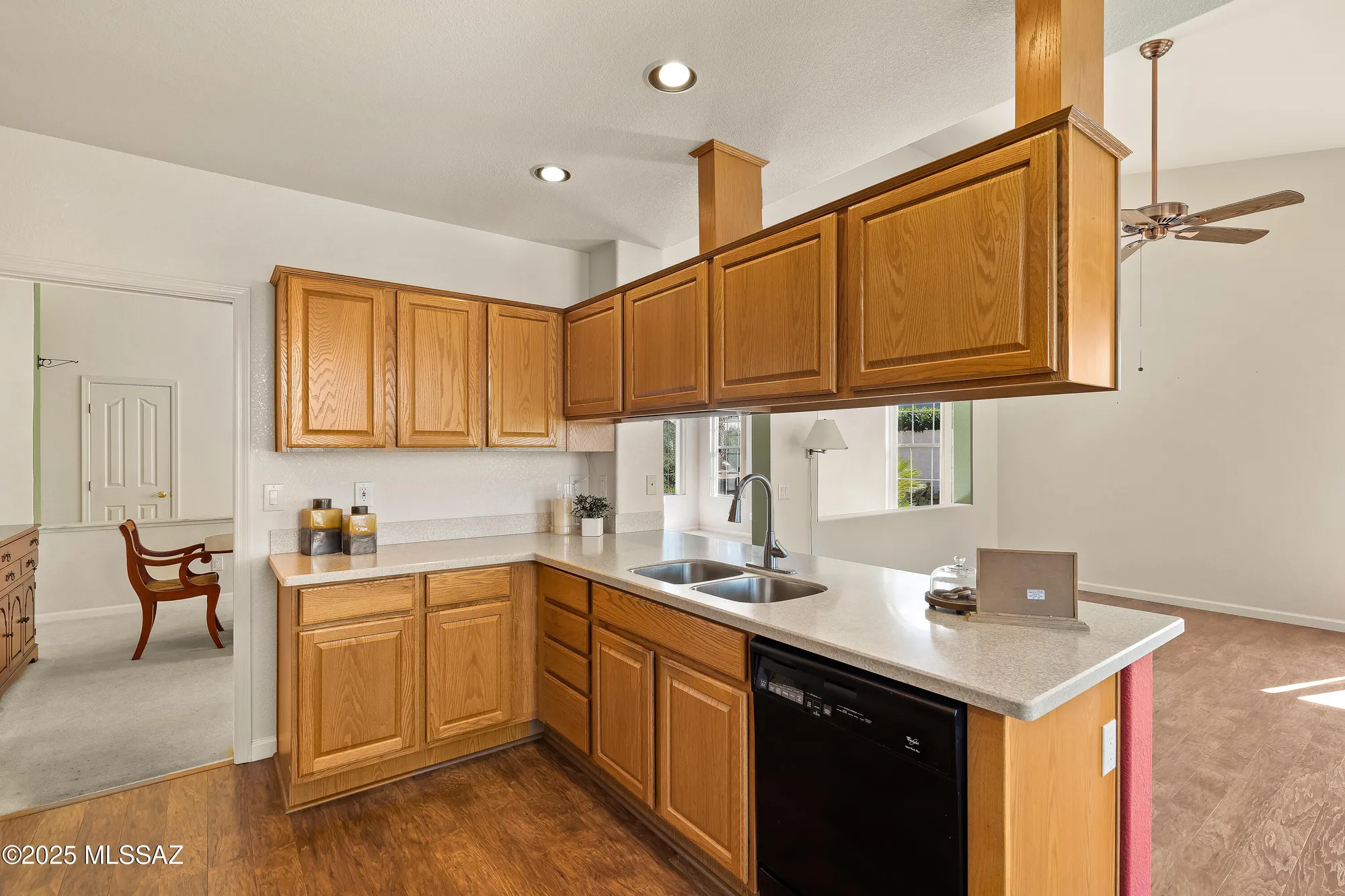 Property Slideshow image 13 of 31 | 65781 e rose crest dr, Saddlebrooke, AZ, 85739