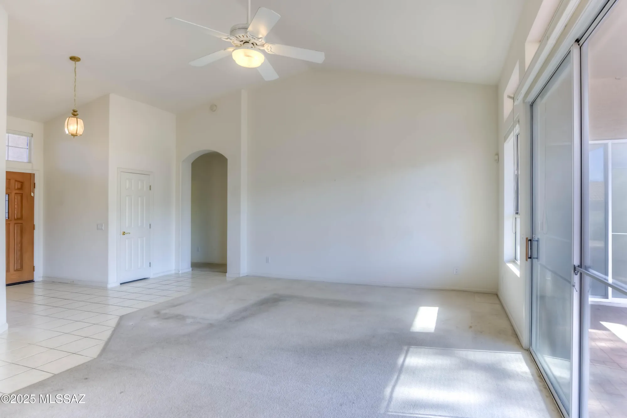 Property Slideshow image 7 of 36 | 37757 s mashie dr, Tucson, AZ, 85739