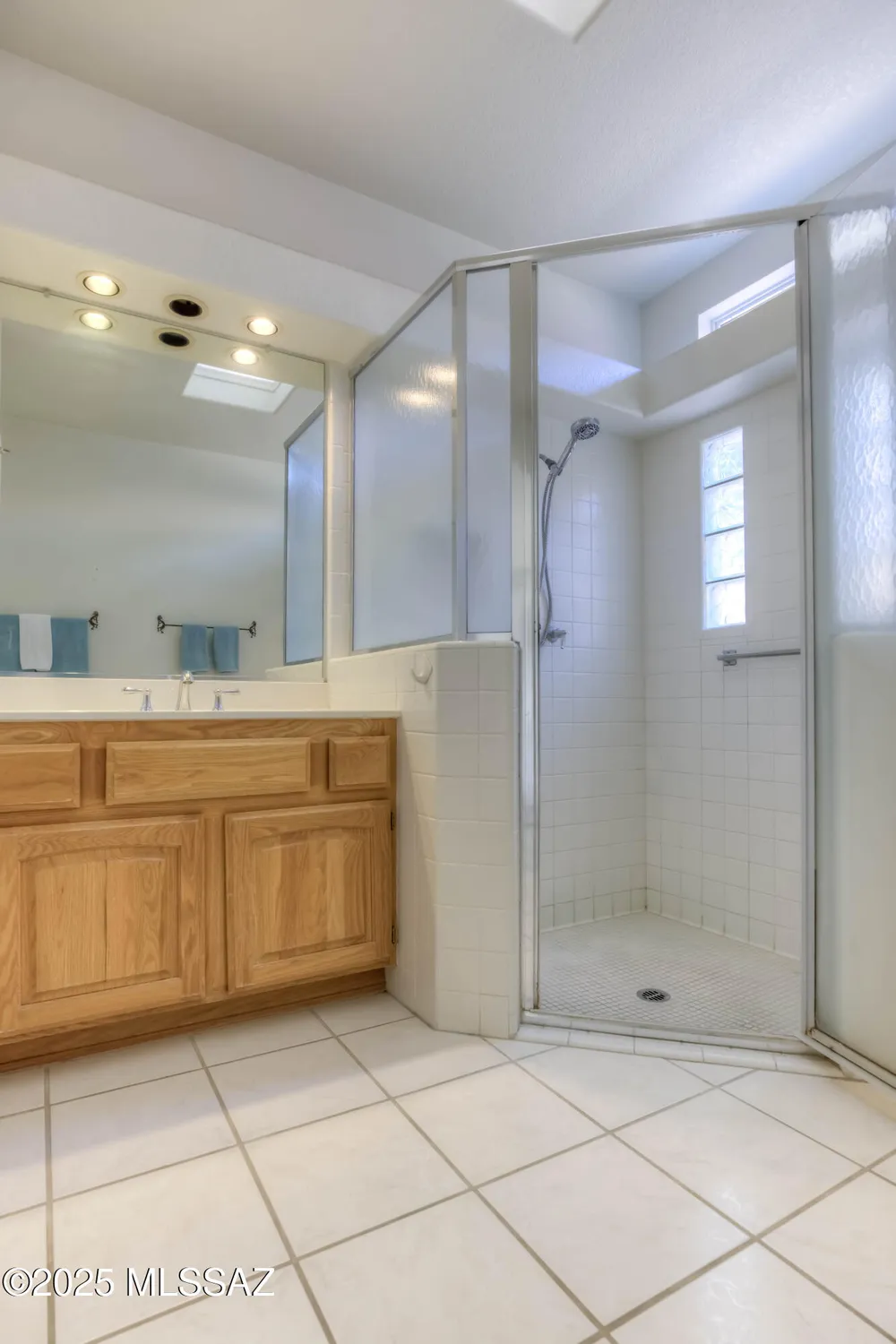 Property Slideshow image 24 of 36 | 37757 s mashie dr, Tucson, AZ, 85739