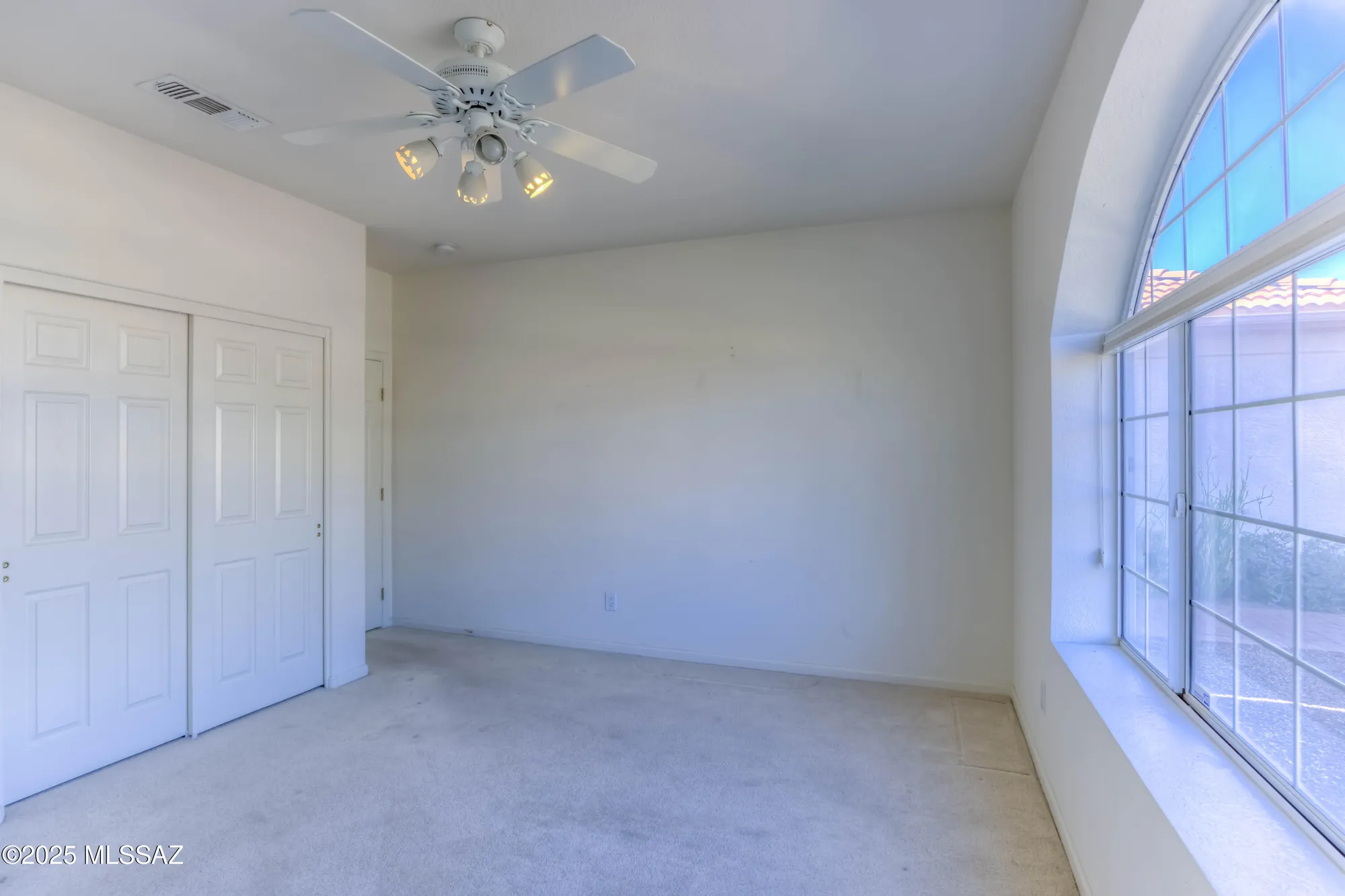 Property Slideshow image 29 of 36 | 37757 s mashie dr, Tucson, AZ, 85739