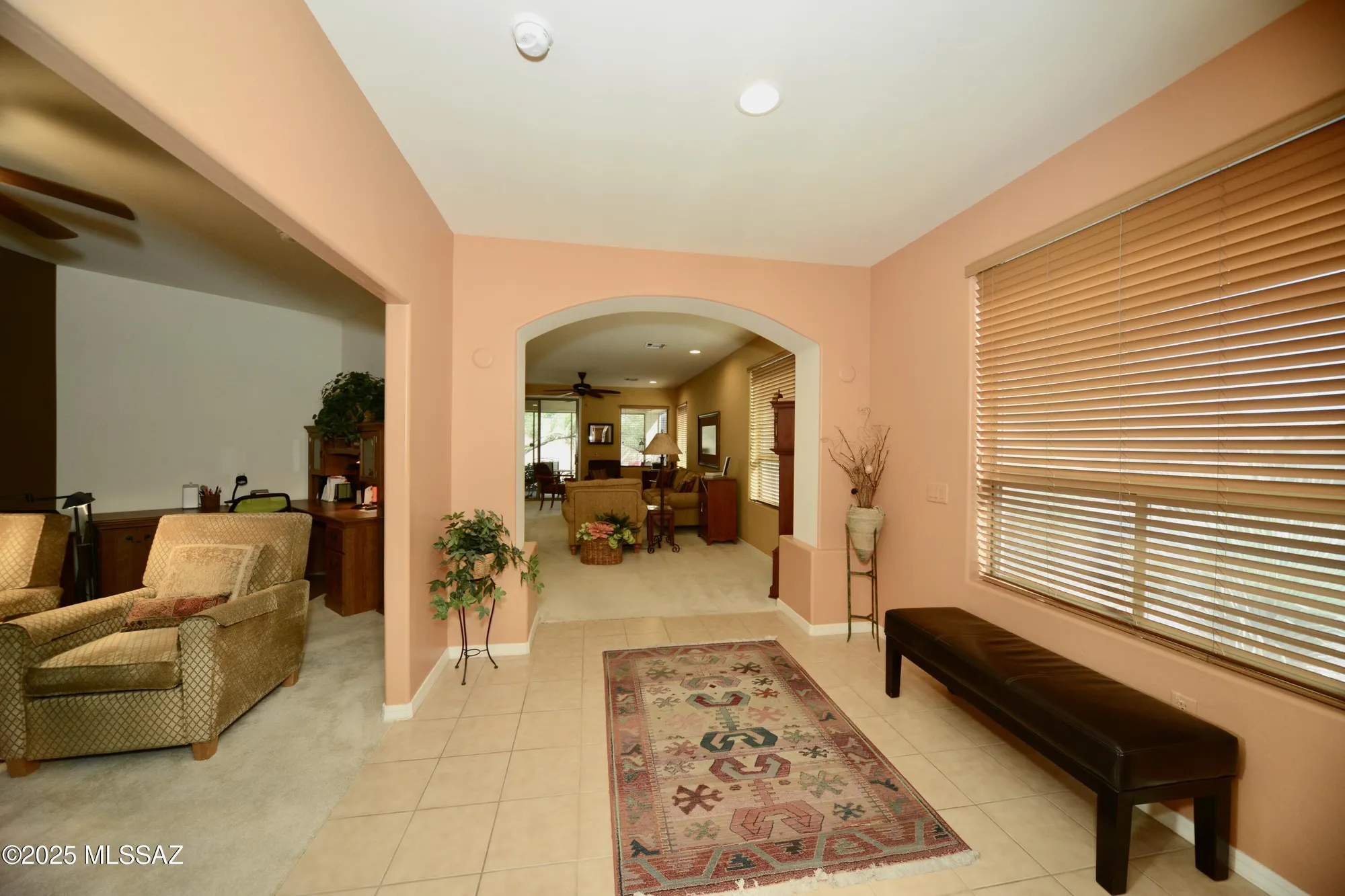 Property Slideshow image 7 of 48 | 733 w shadow wood st, Green Valley, AZ, 85614