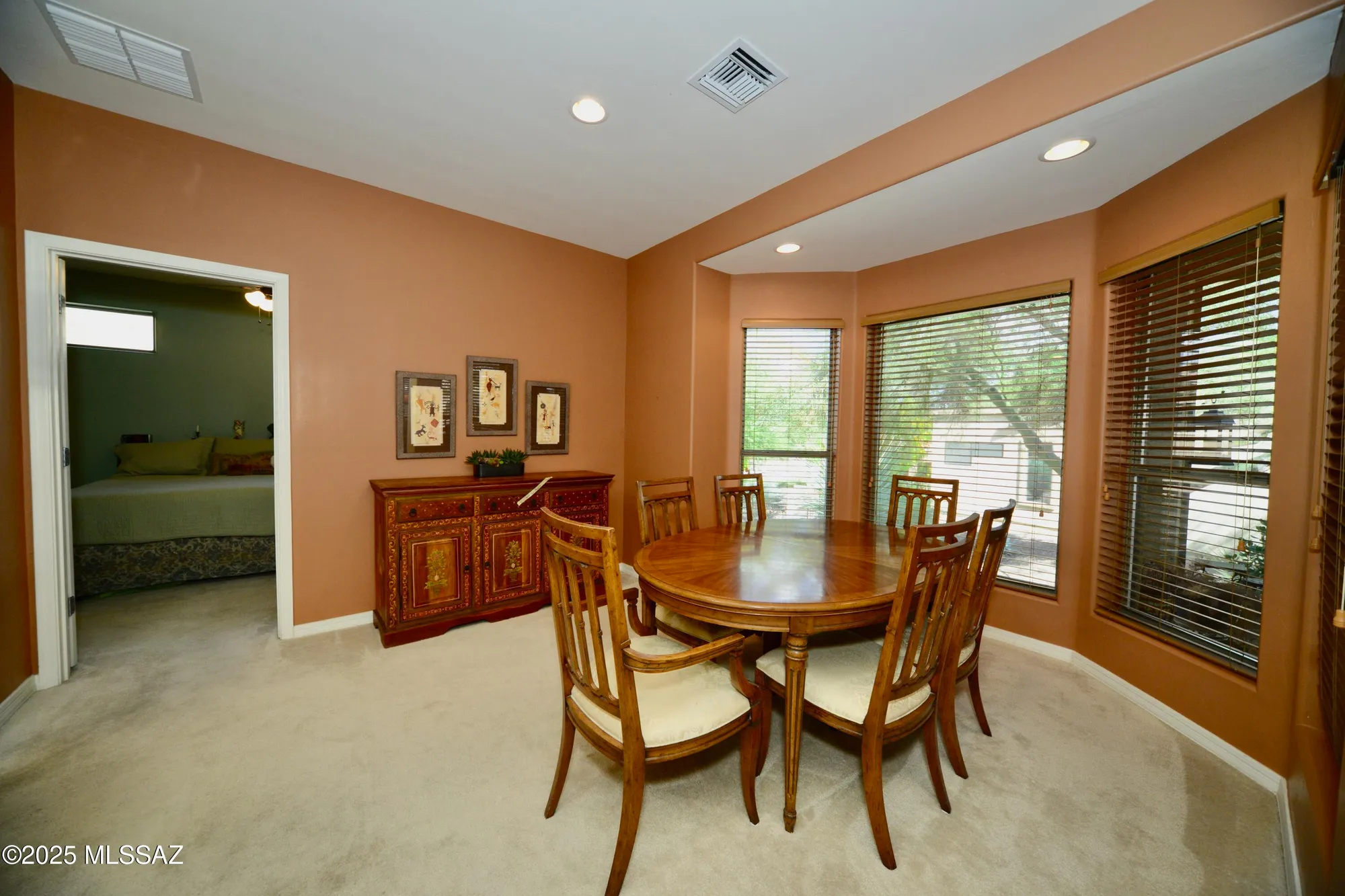 Property Slideshow image 18 of 48 | 733 w shadow wood st, Green Valley, AZ, 85614
