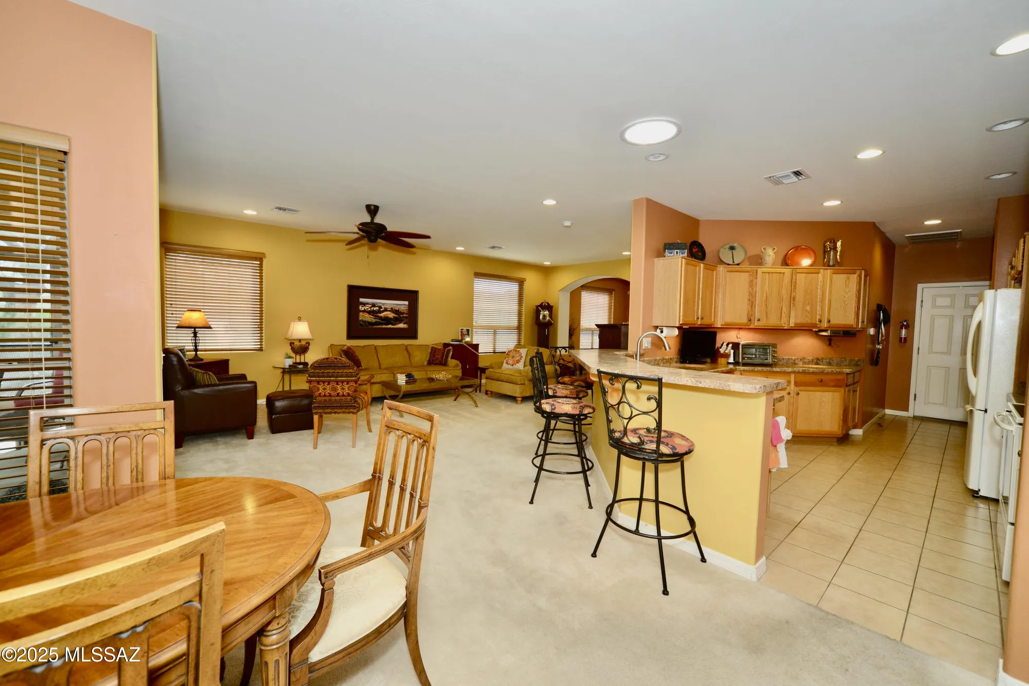 Property Slideshow image 21 of 48 | 733 w shadow wood st, Green Valley, AZ, 85614
