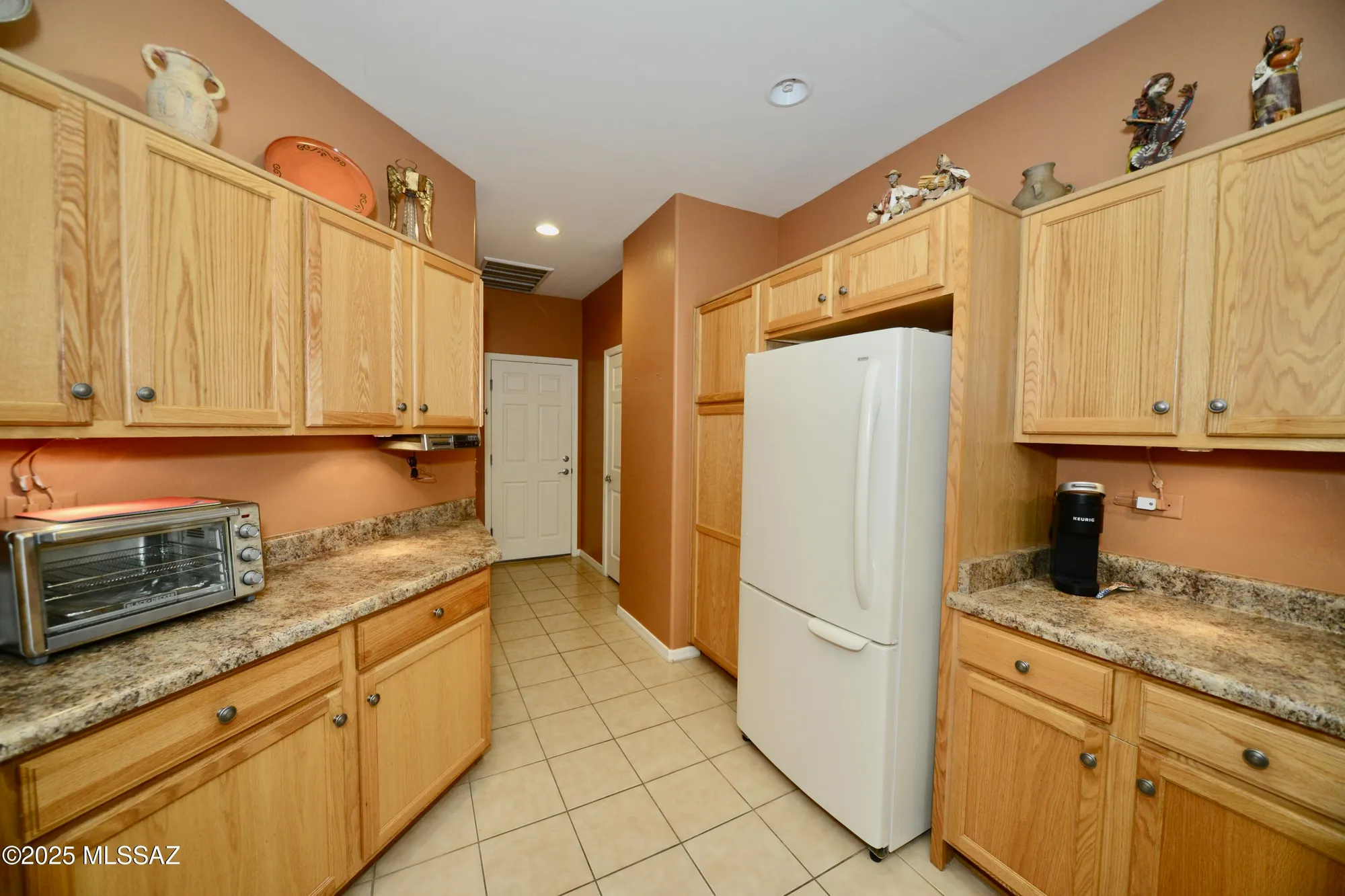 Property Slideshow image 23 of 48 | 733 w shadow wood st, Green Valley, AZ, 85614