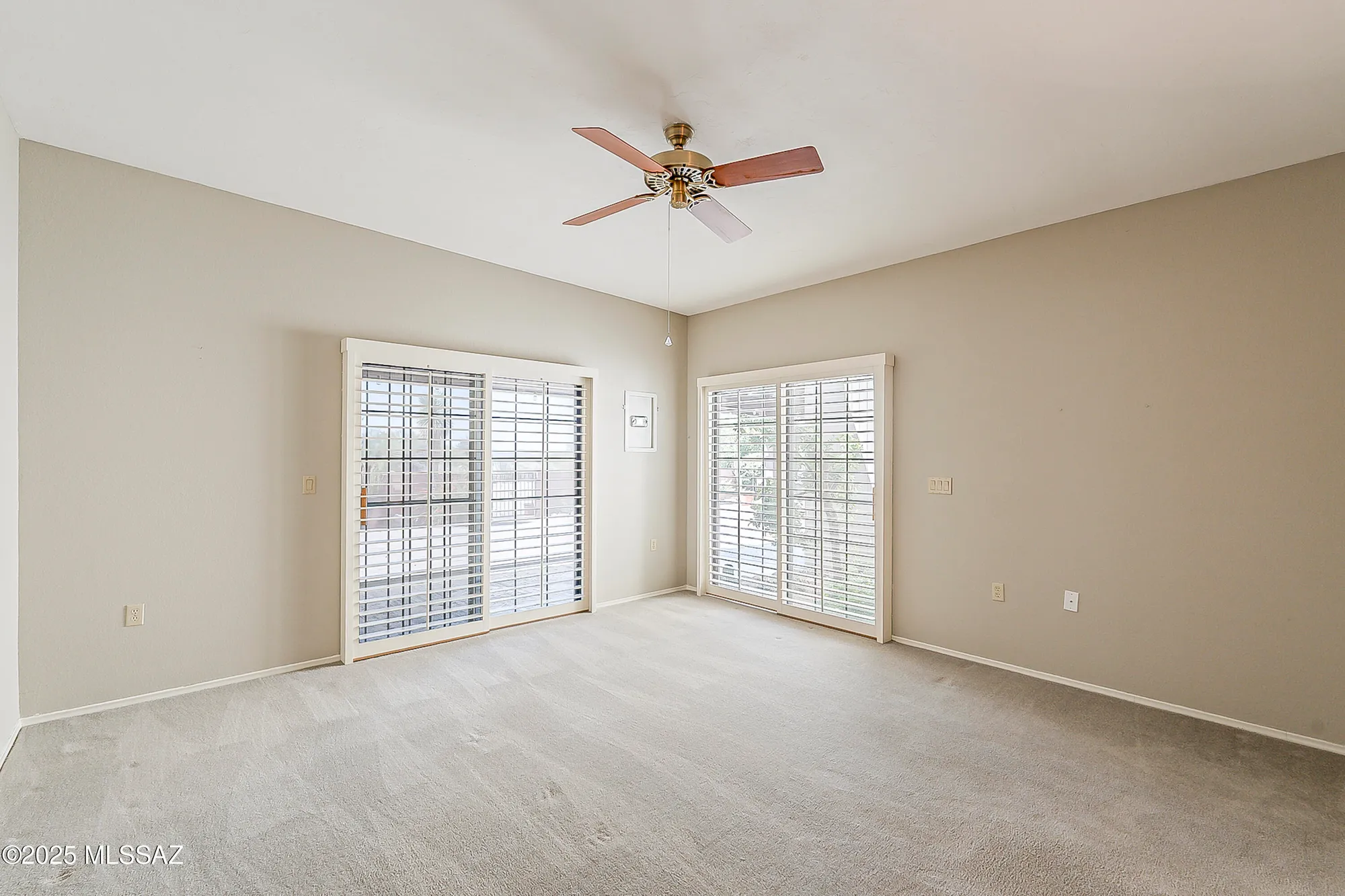 Property Slideshow image 19 of 46 | 1900 w ashbrook dr, Tucson, AZ, 85704