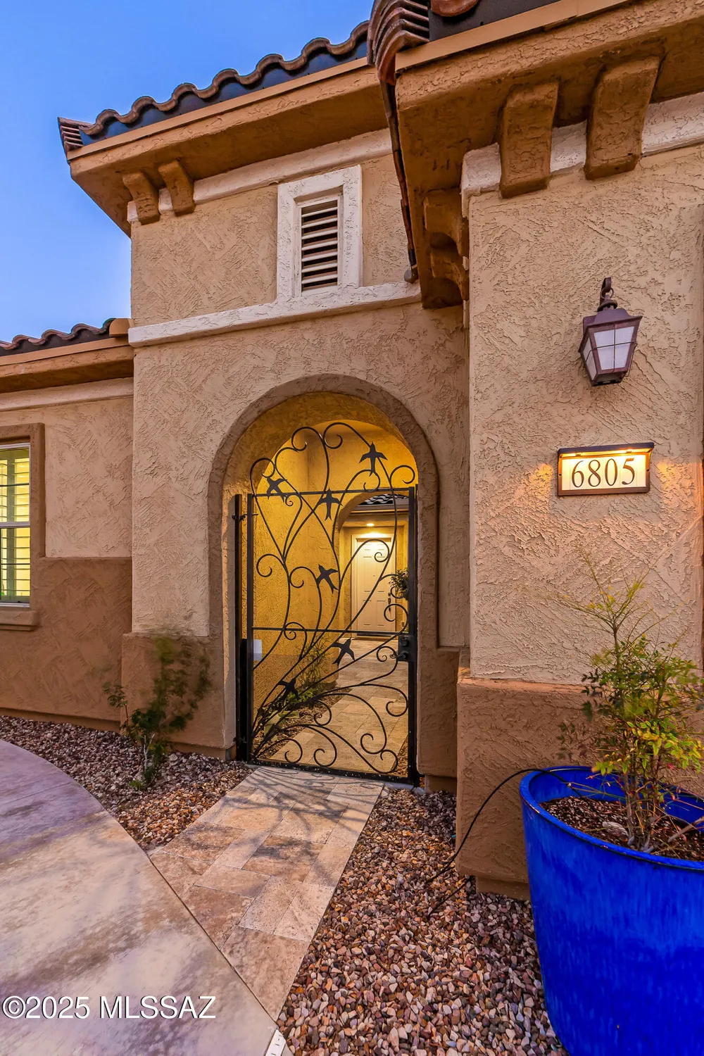 Property Slideshow image 5 of 34 | 6805 w komo point trl, Marana, AZ, 85658