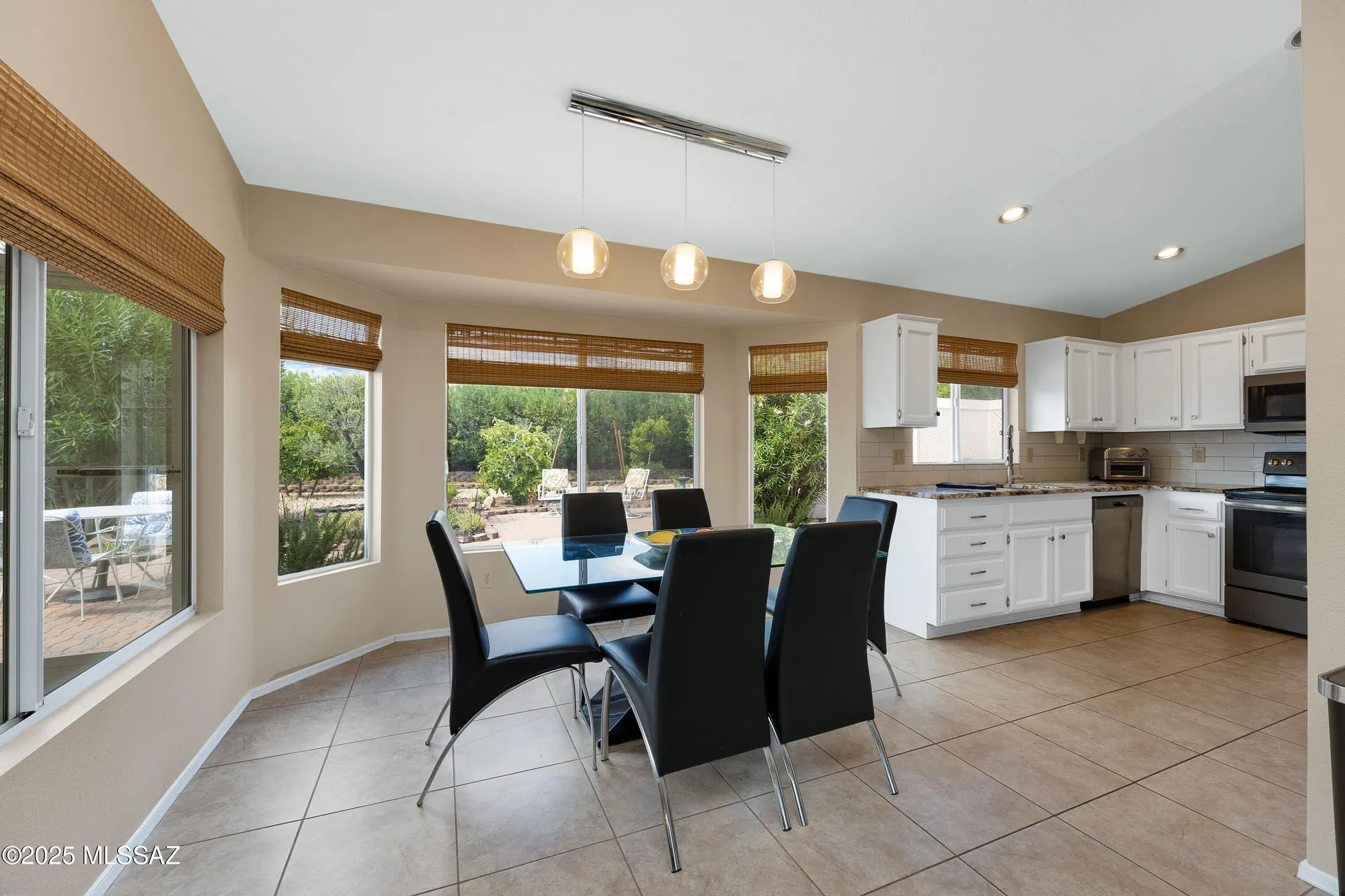 Property Slideshow image 14 of 50 | 35854 s wind crest dr, Tucson, AZ, 85739