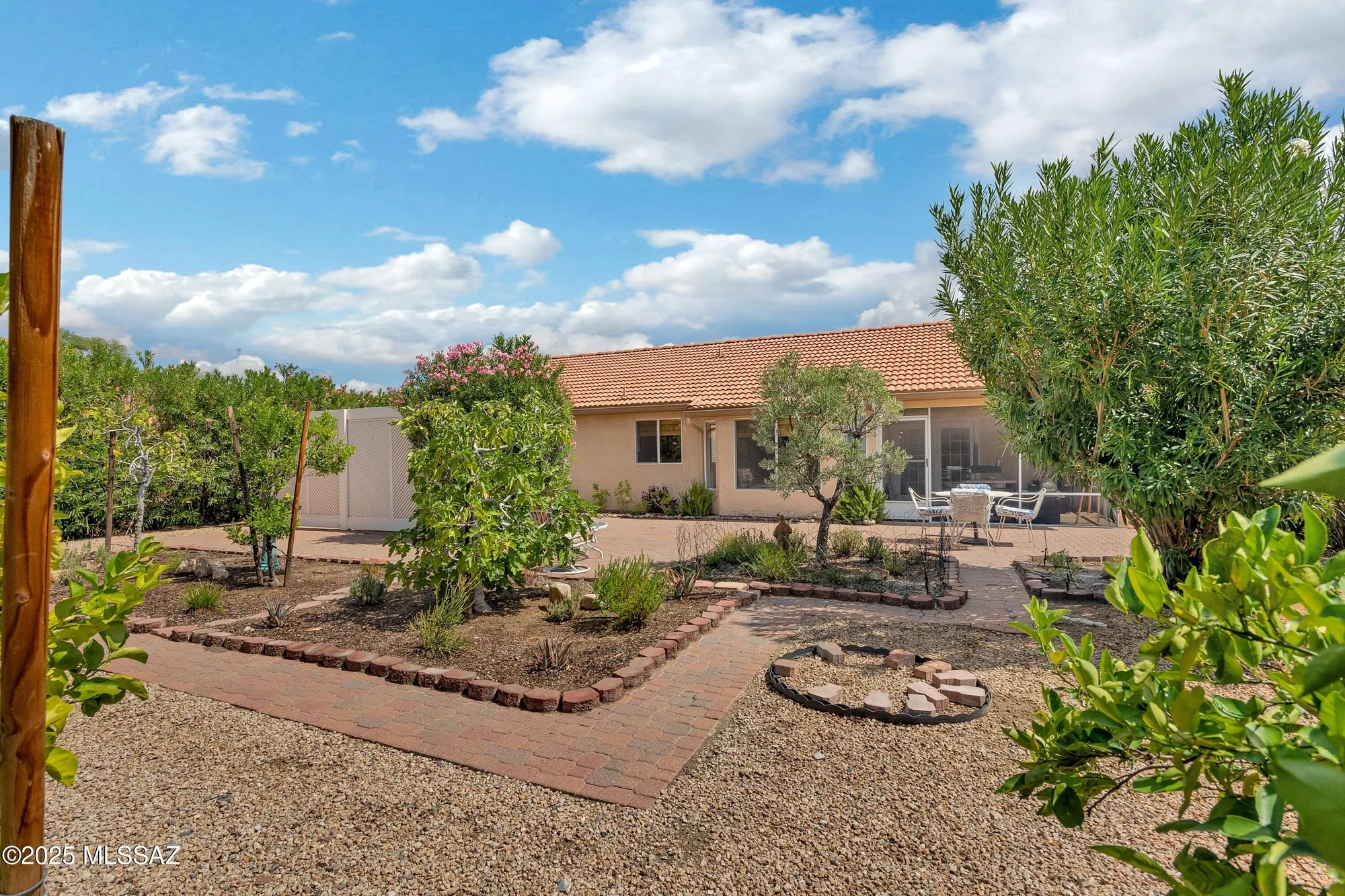 Property Slideshow image 43 of 50 | 35854 s wind crest dr, Tucson, AZ, 85739