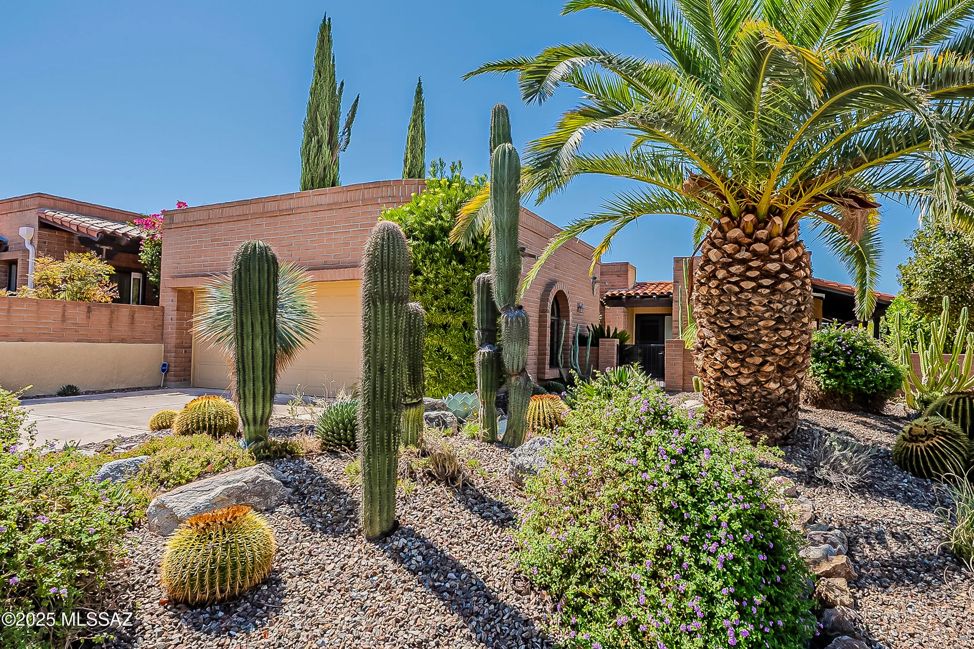 Property Slideshow image 39 of 46 | 1900 w ashbrook dr, Tucson, AZ, 85704