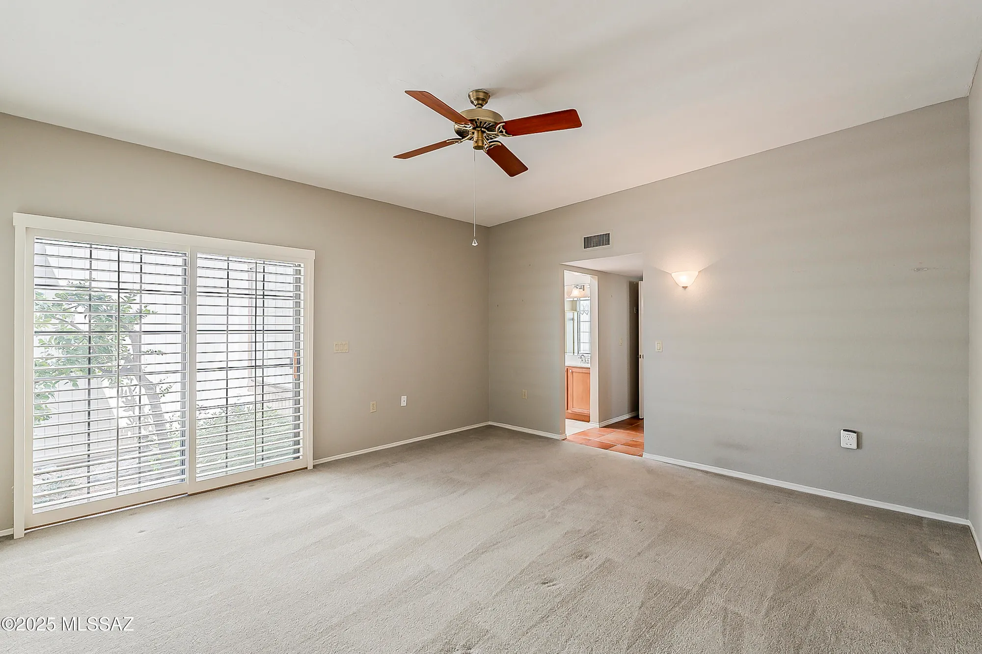 Property Slideshow image 18 of 46 | 1900 w ashbrook dr, Tucson, AZ, 85704