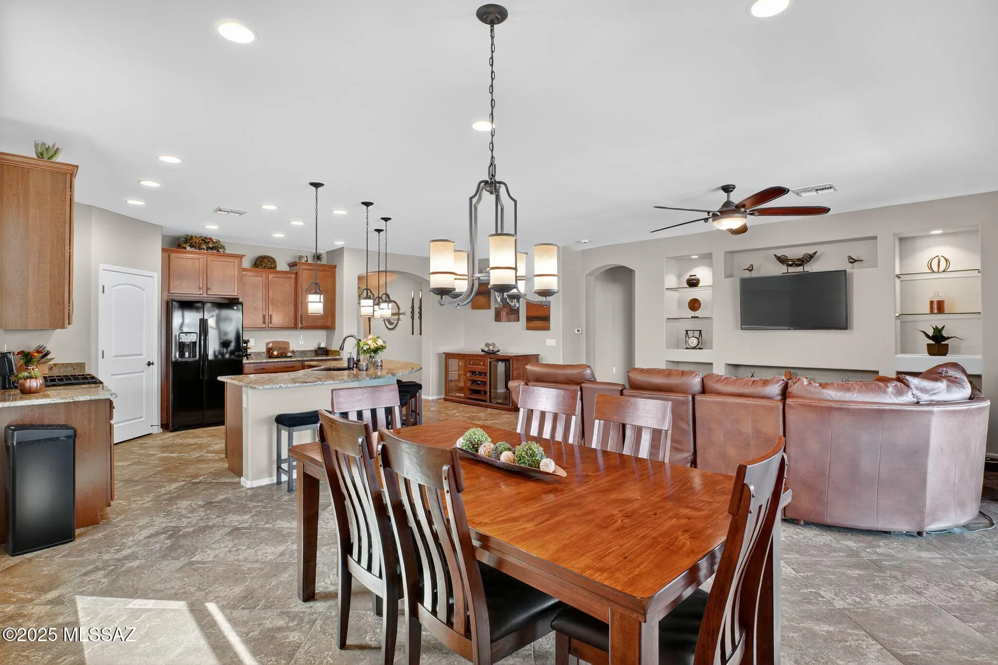 Property Slideshow image 5 of 51 | 14049 e barouche dr, Vail, AZ, 85641