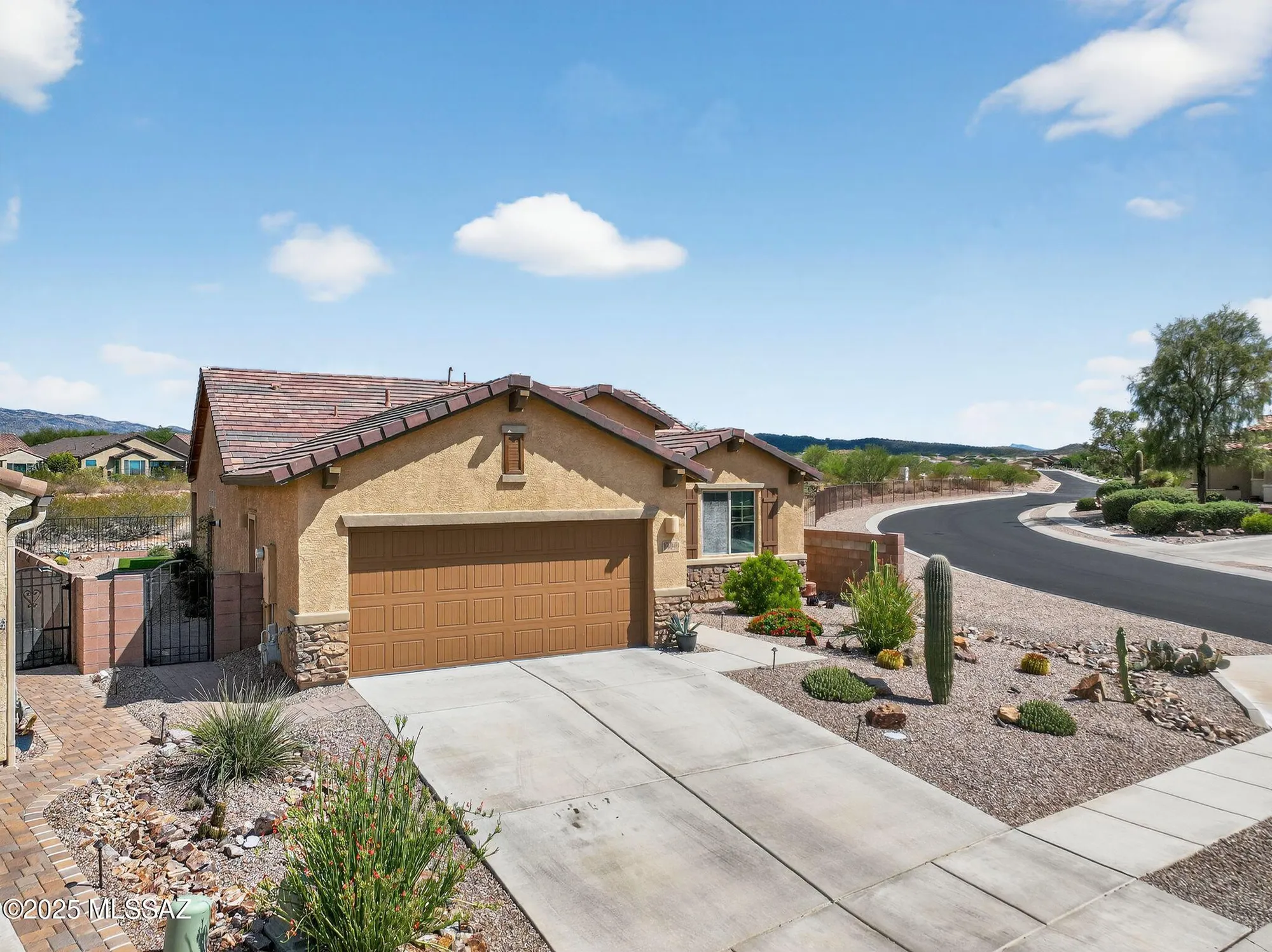 Property Slideshow image 27 of 51 | 14049 e barouche dr, Vail, AZ, 85641