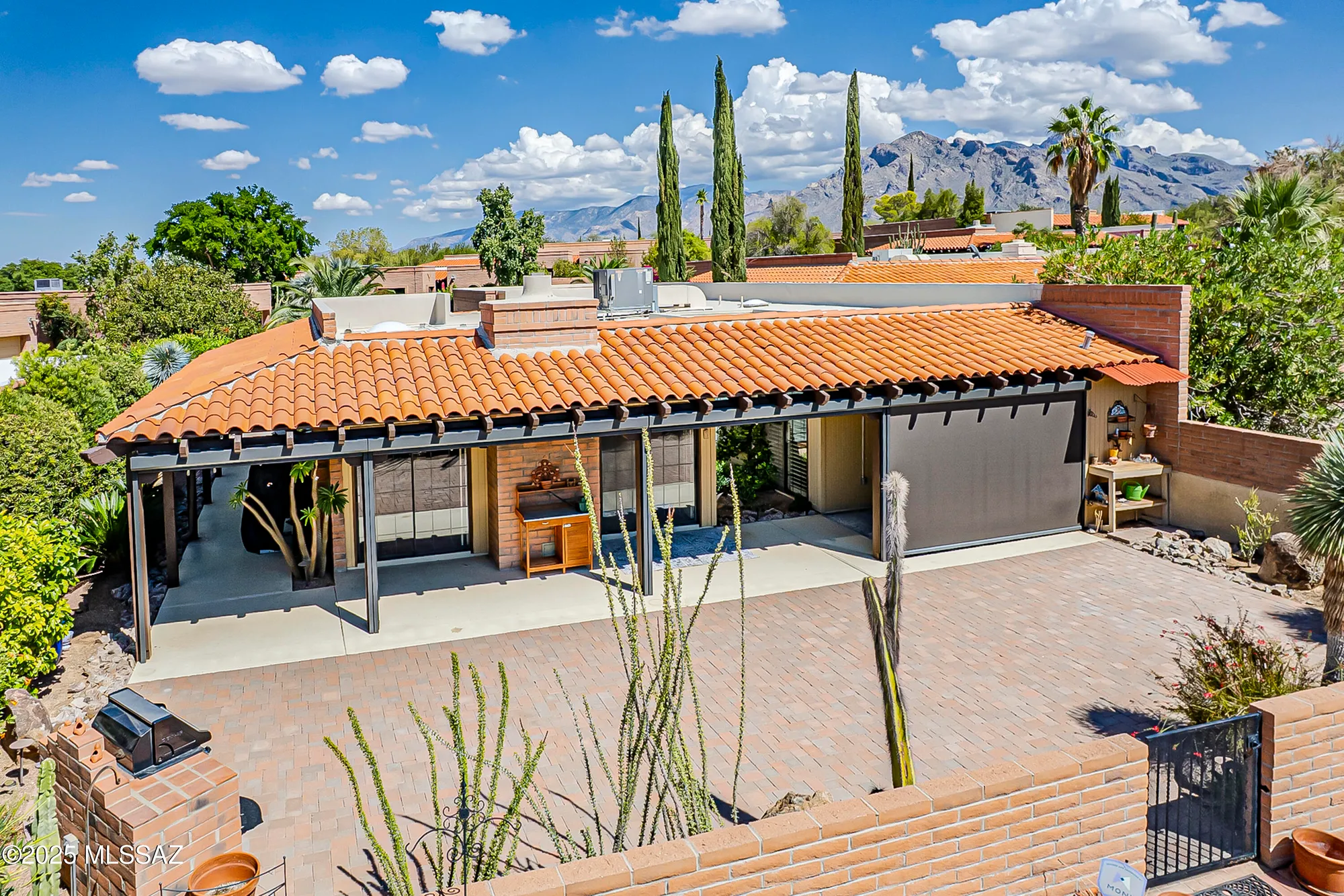 Property Slideshow image 31 of 46 | 1900 w ashbrook dr, Tucson, AZ, 85704
