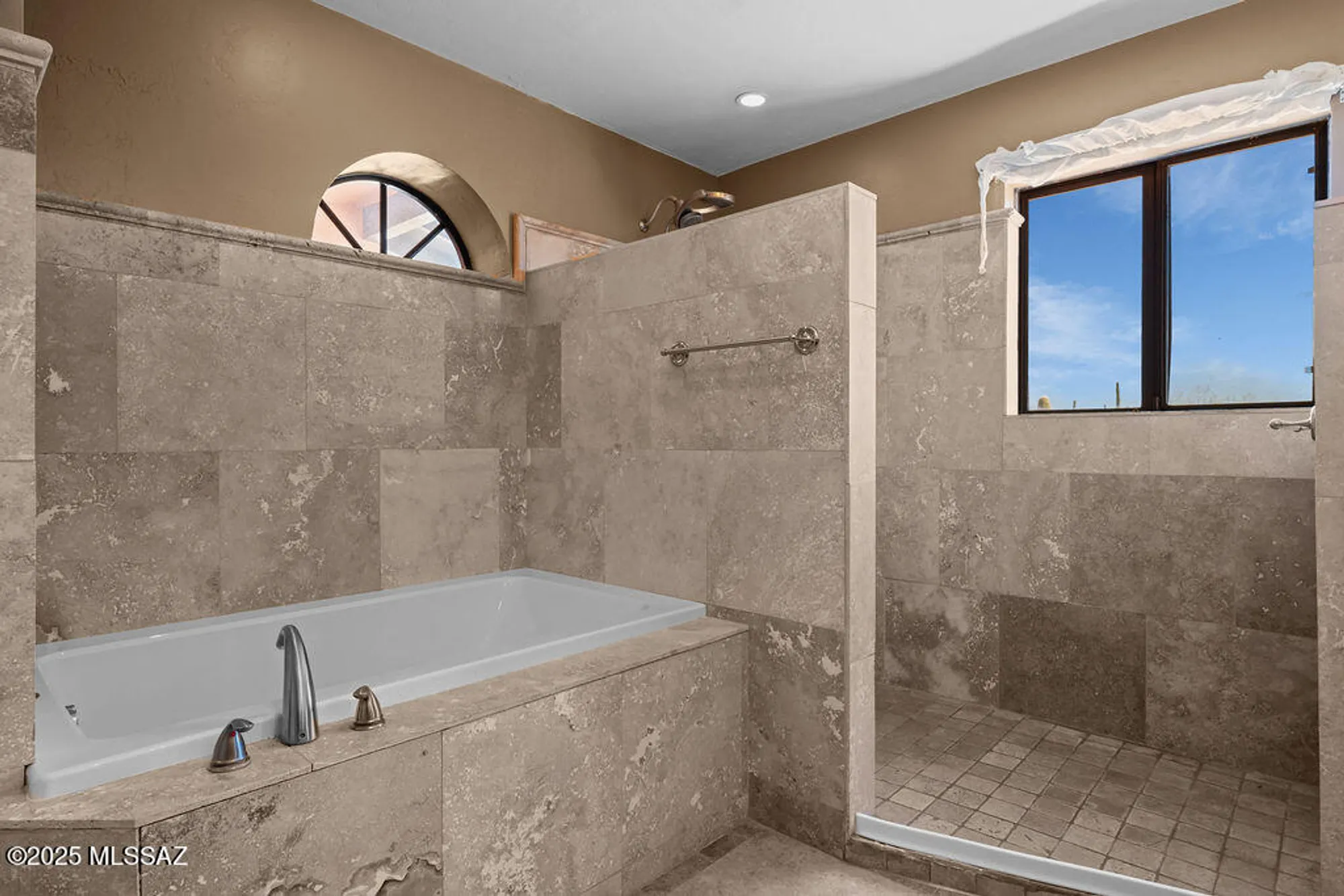 Property Slideshow image 29 of 51 | 808 w paseo del canto, Green Valley, AZ, 85622