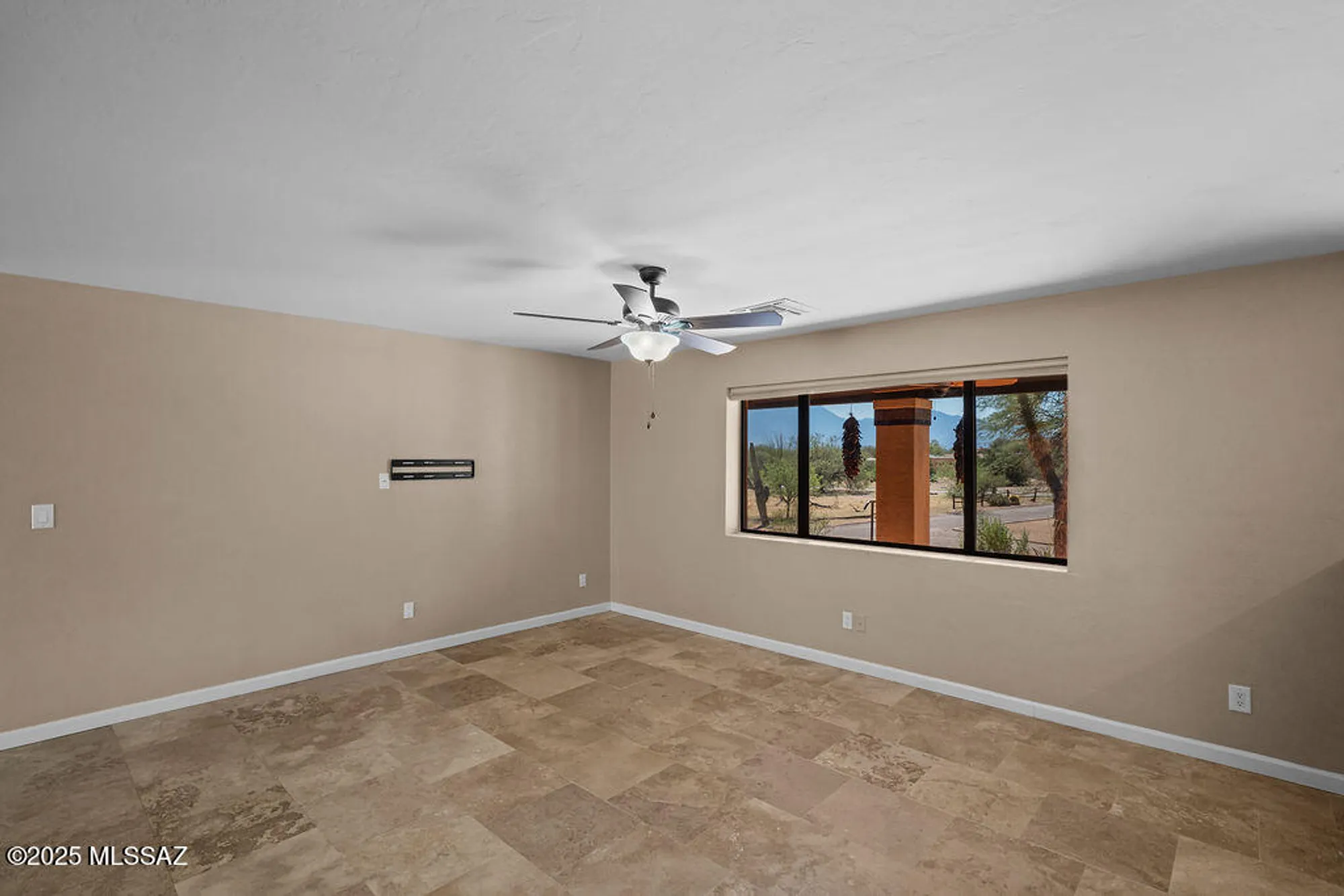 Property Slideshow image 21 of 51 | 808 w paseo del canto, Green Valley, AZ, 85622