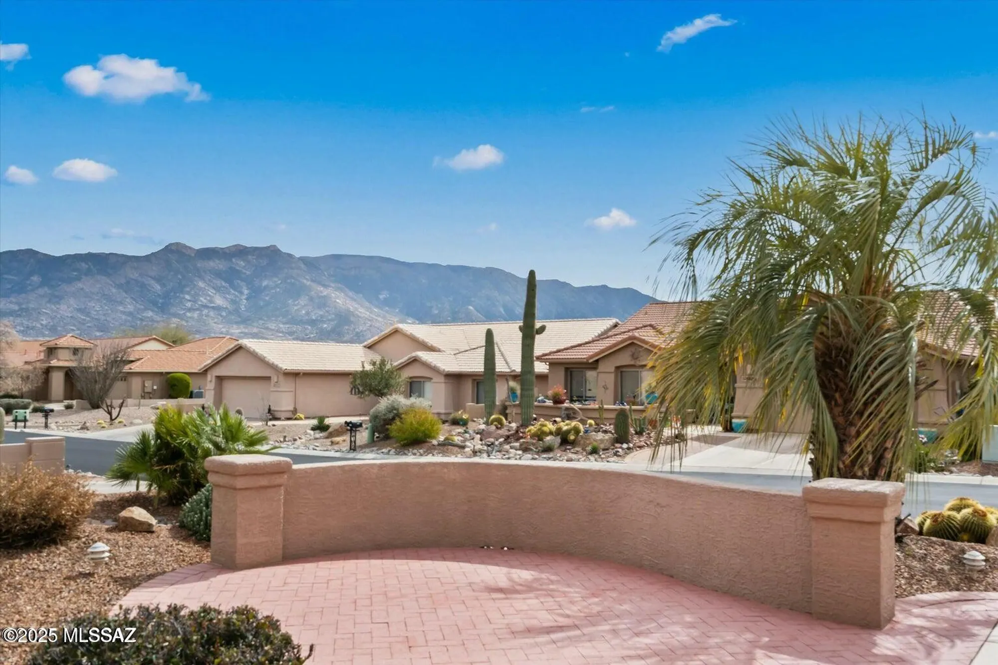 Property Slideshow image 8 of 45 | 62232 e amberwood dr, Saddlebrooke, AZ, 85739