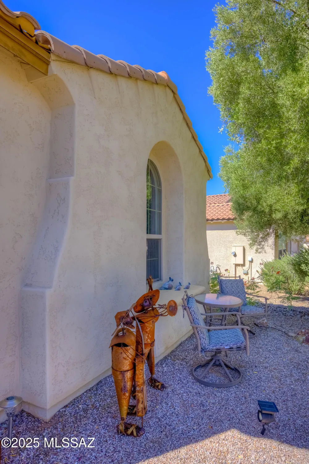 Property Slideshow image 5 of 41 | 2210 e eager dr, Green Valley, AZ, 85614