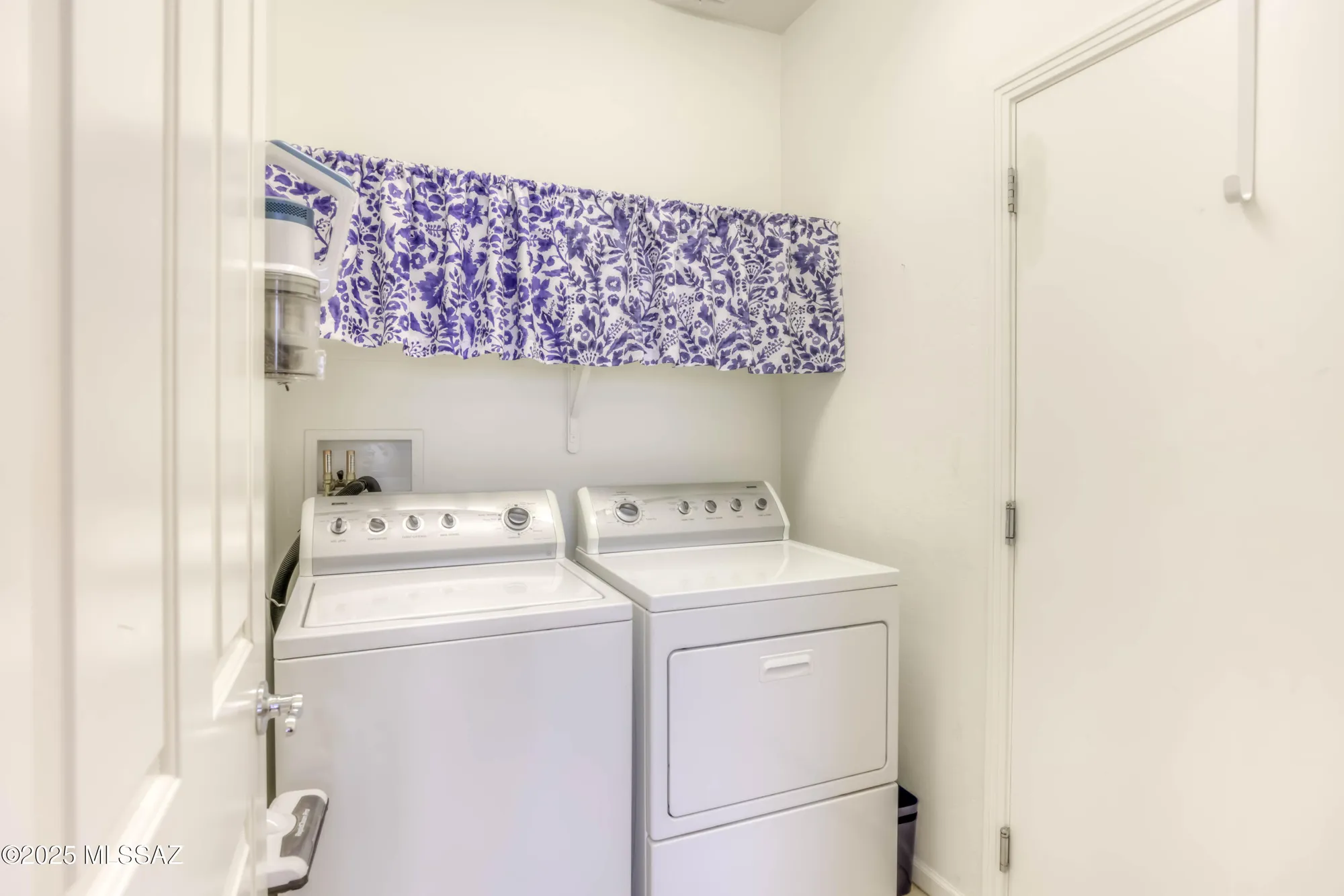 Property Slideshow image 16 of 41 | 2210 e eager dr, Green Valley, AZ, 85614