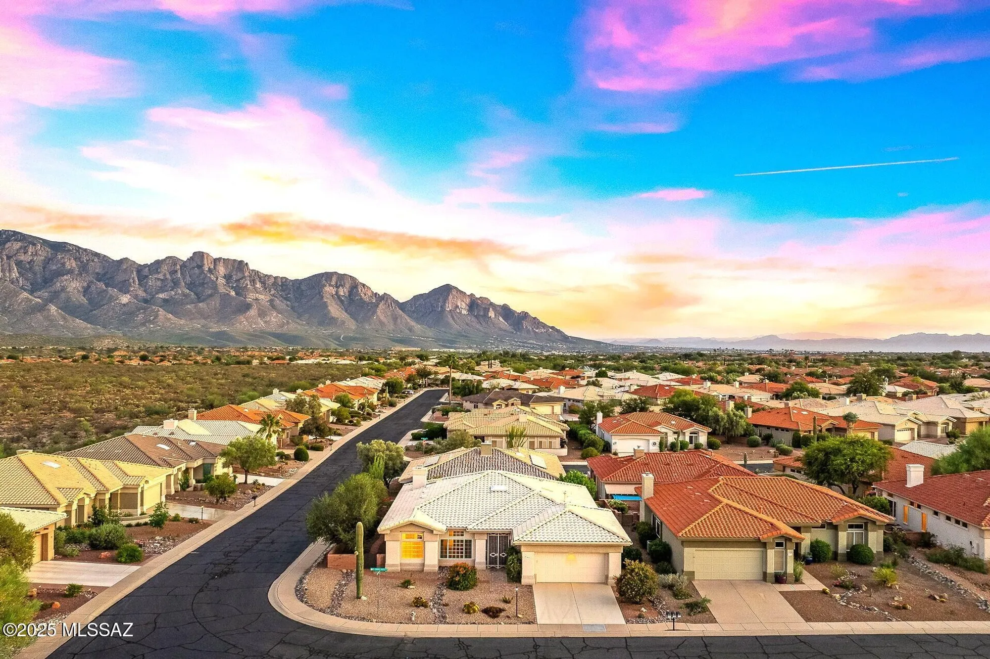 Property Slideshow image 43 of 50 | 1848 e crown ridge way, Oro Valley, AZ, 85755