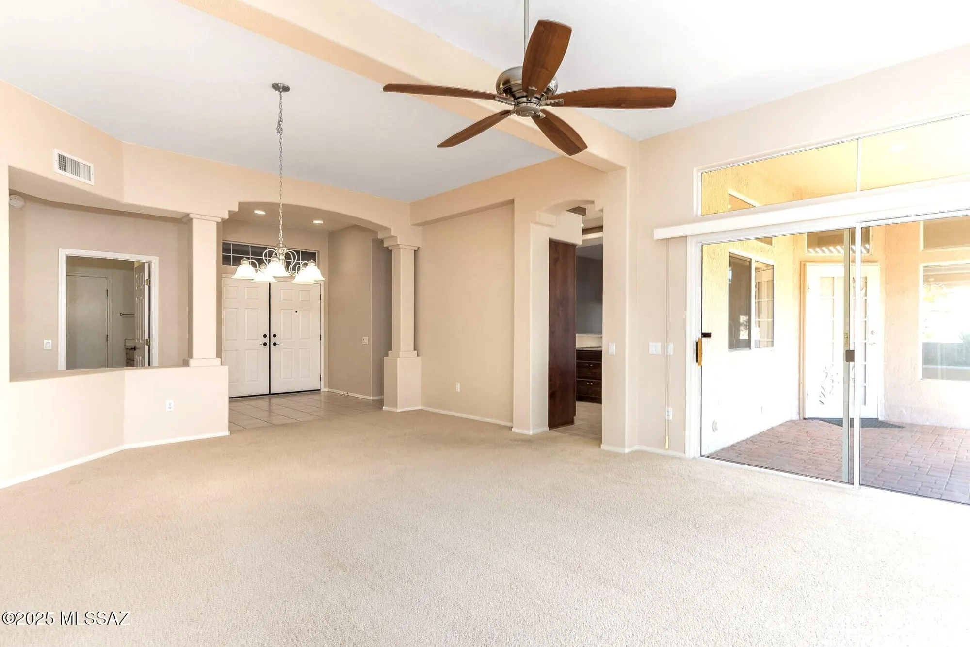 Property Slideshow image 8 of 50 | 1848 e crown ridge way, Oro Valley, AZ, 85755