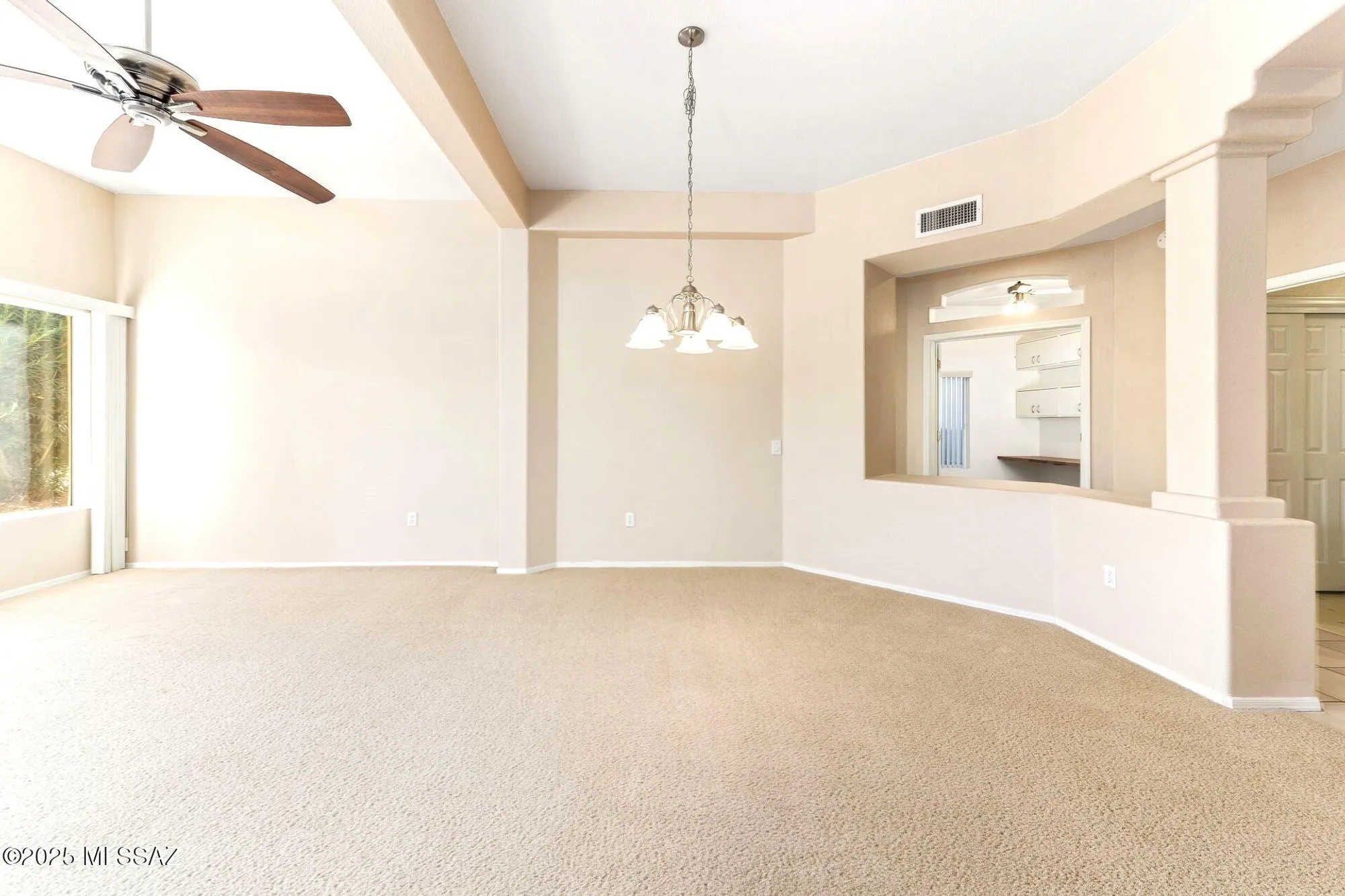 Property Slideshow image 7 of 50 | 1848 e crown ridge way, Oro Valley, AZ, 85755