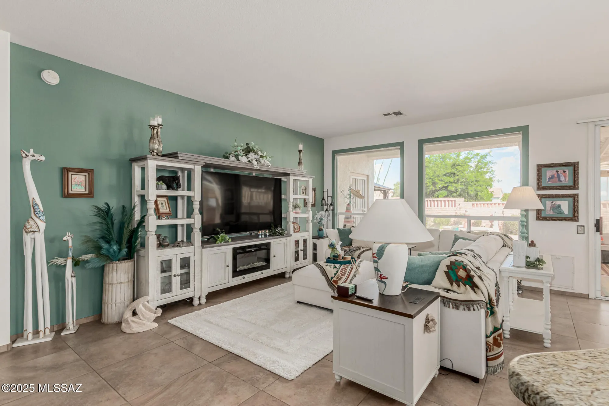 Property Slideshow image 8 of 34 | 1680 w mariquita st, Green Valley, AZ, 85622