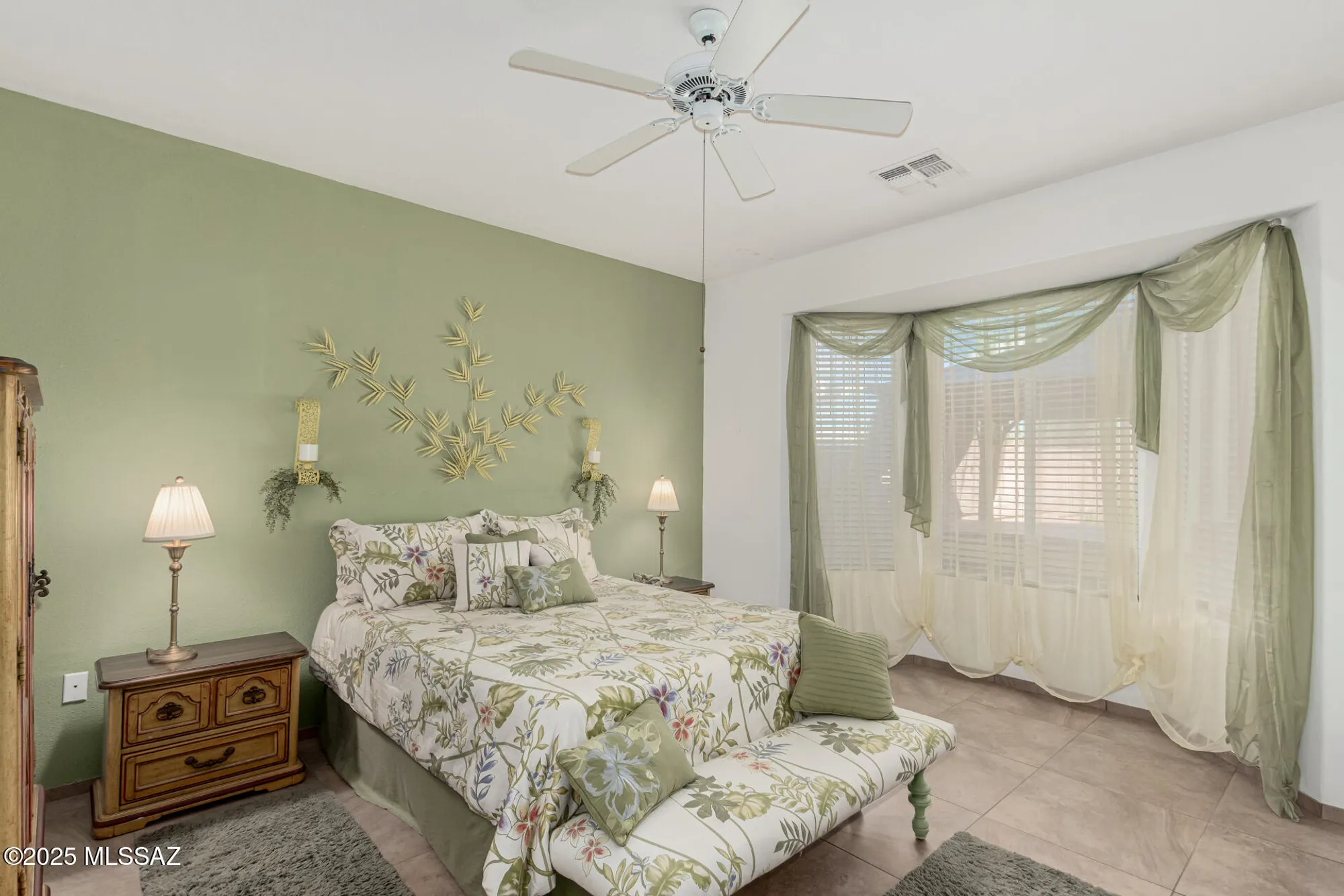 Property Slideshow image 19 of 34 | 1680 w mariquita st, Green Valley, AZ, 85622