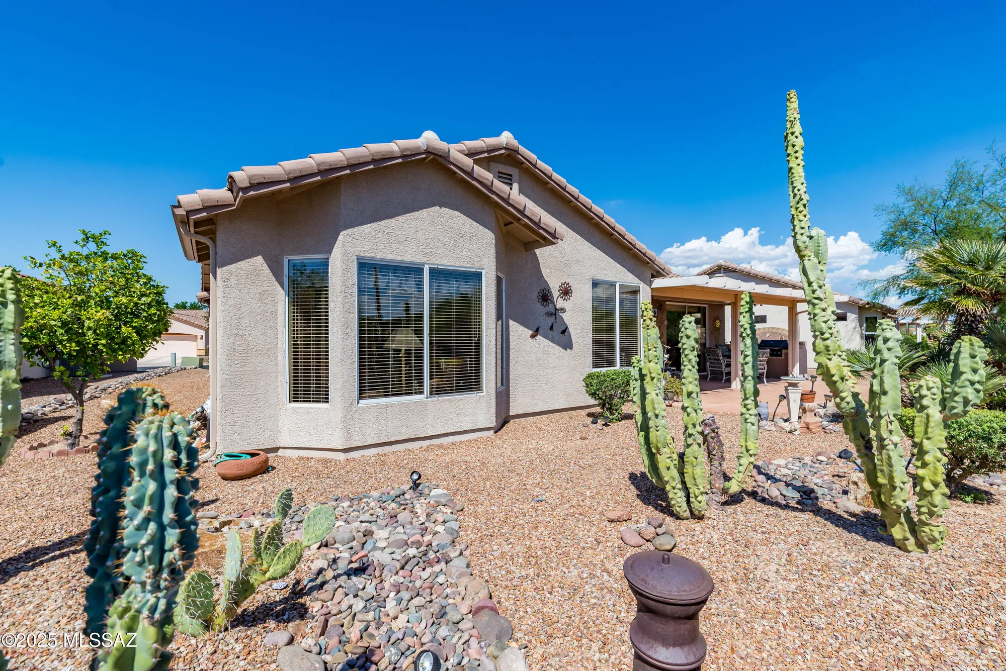 Property Slideshow image 28 of 32 | 9518 n twinkling shadows way, Tucson, AZ, 85743