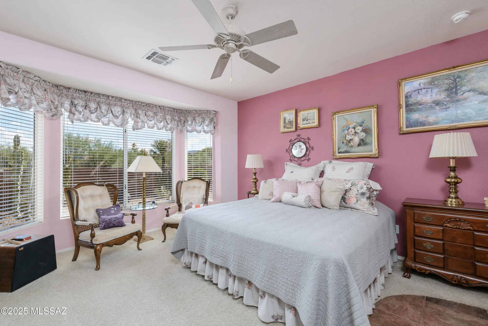 Property Slideshow image 16 of 32 | 9518 n twinkling shadows way, Tucson, AZ, 85743