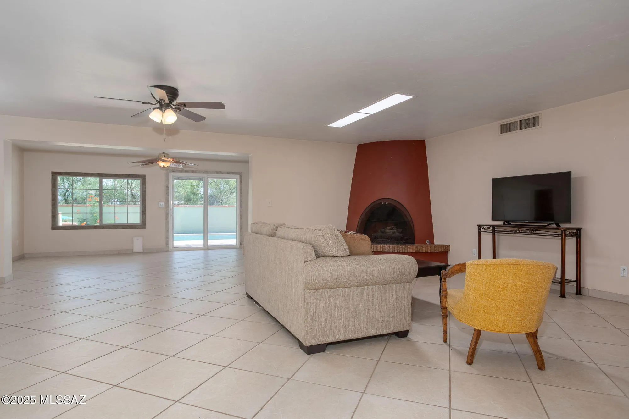 Property Slideshow image 7 of 39 | 531 s paseo la ruida cir, Green Valley, AZ, 85614