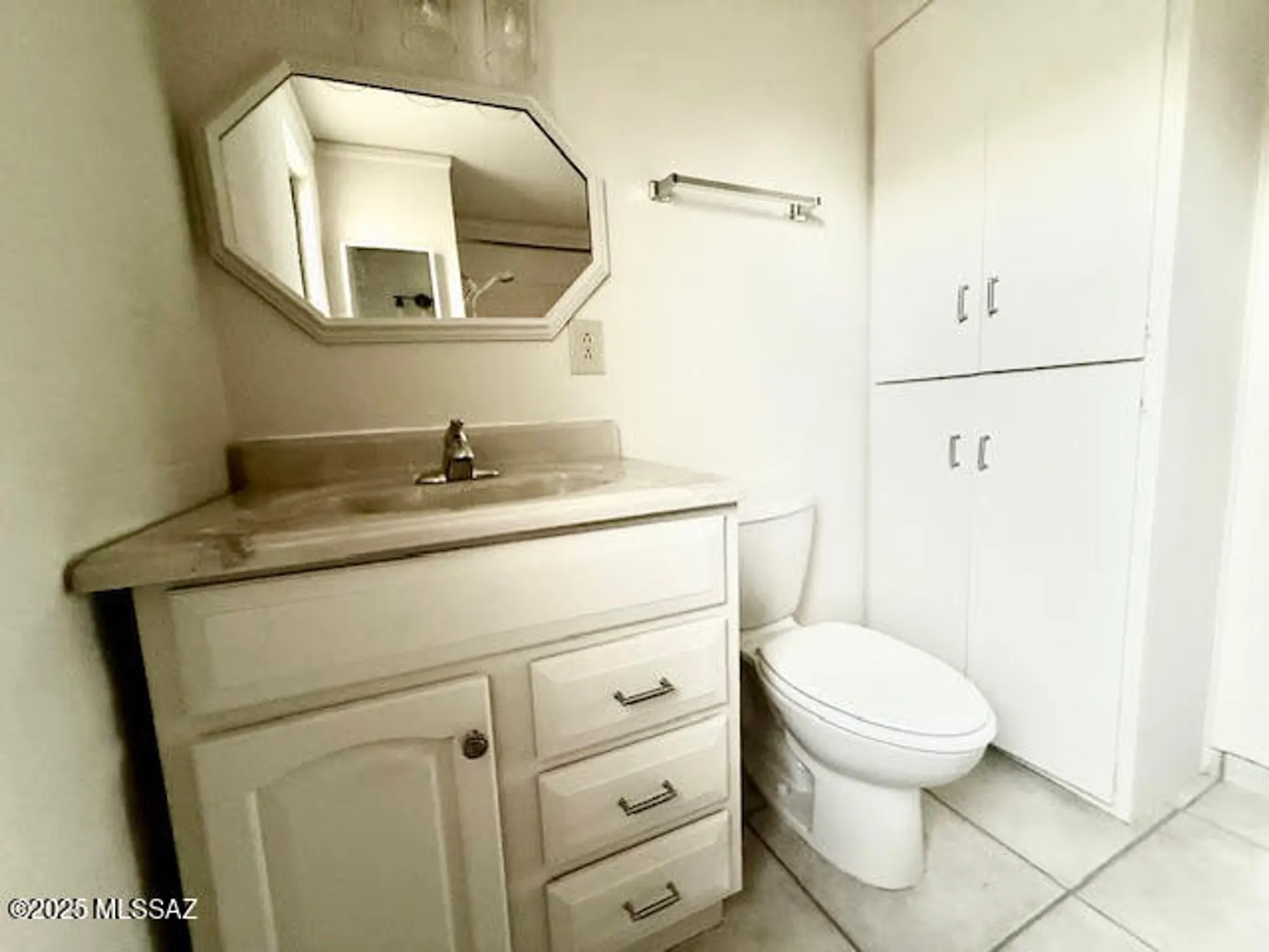 Property Slideshow image 9 of 11 | 260 s paseo aguila c, Green Valley, AZ, 85614