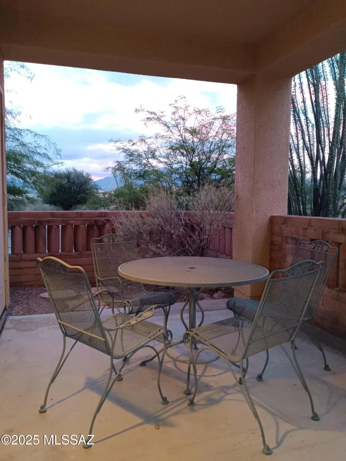 Property Slideshow image 1 of 16 | 1742 w camino estelar, Green Valley, AZ, 85622
