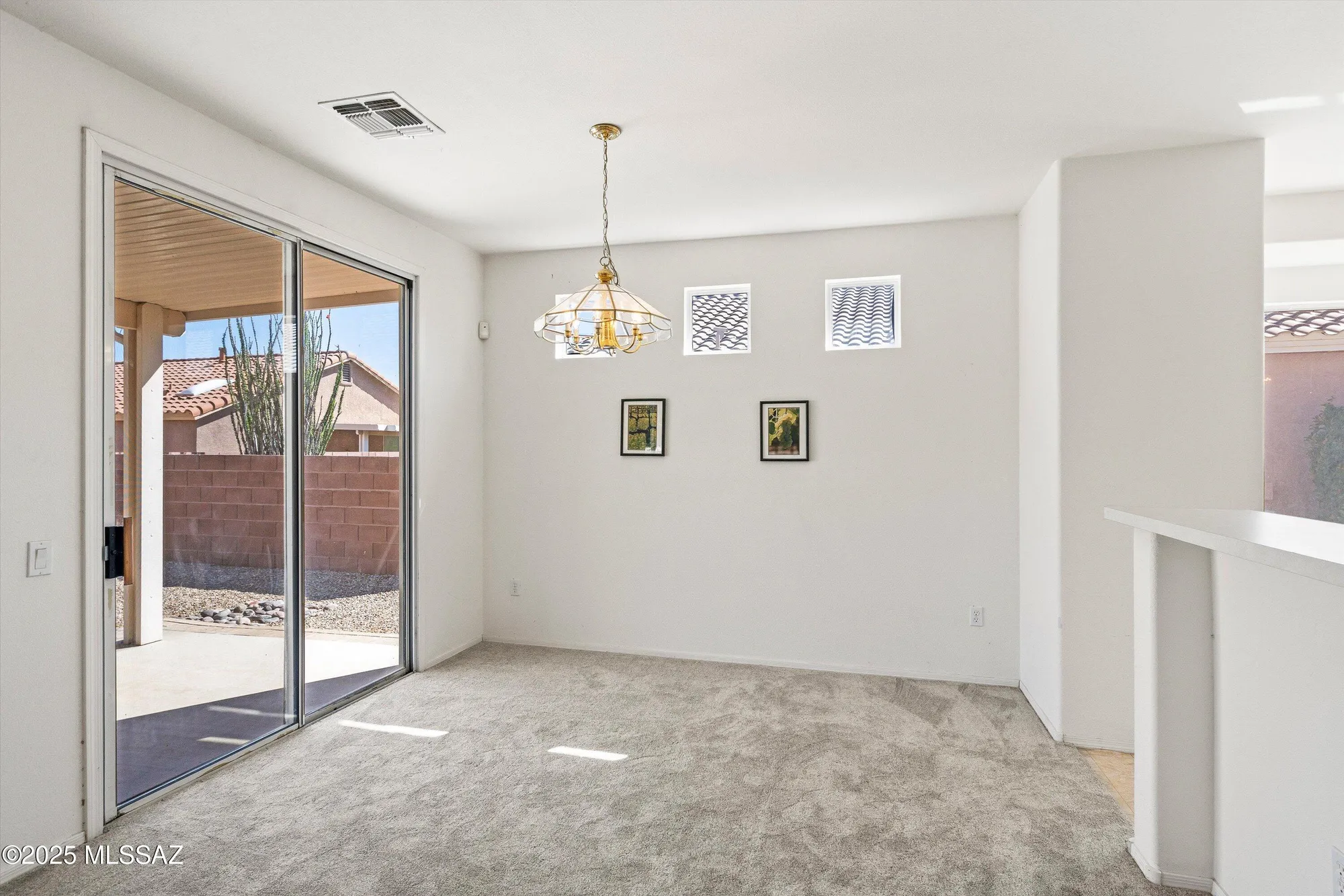 Property Slideshow image 14 of 51 | 8000 w blue heron way, Tucson, AZ, 85743