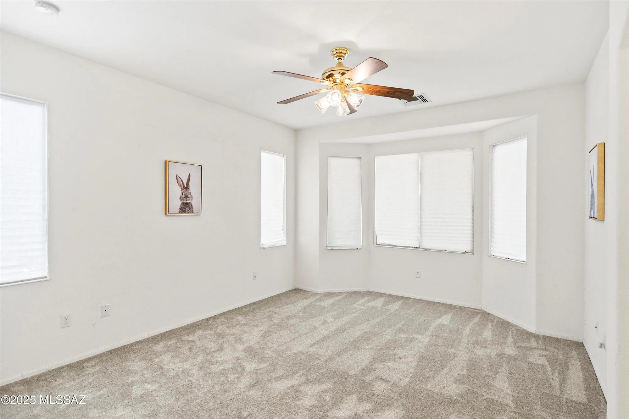 Property Slideshow image 20 of 51 | 8000 w blue heron way, Tucson, AZ, 85743