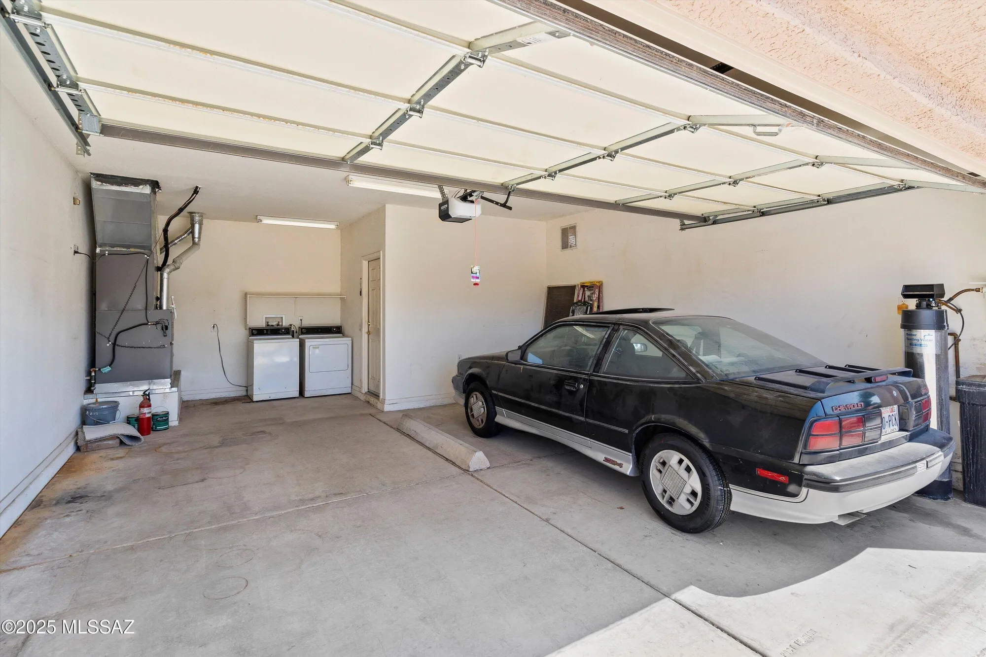 Property Slideshow image 32 of 51 | 8000 w blue heron way, Tucson, AZ, 85743