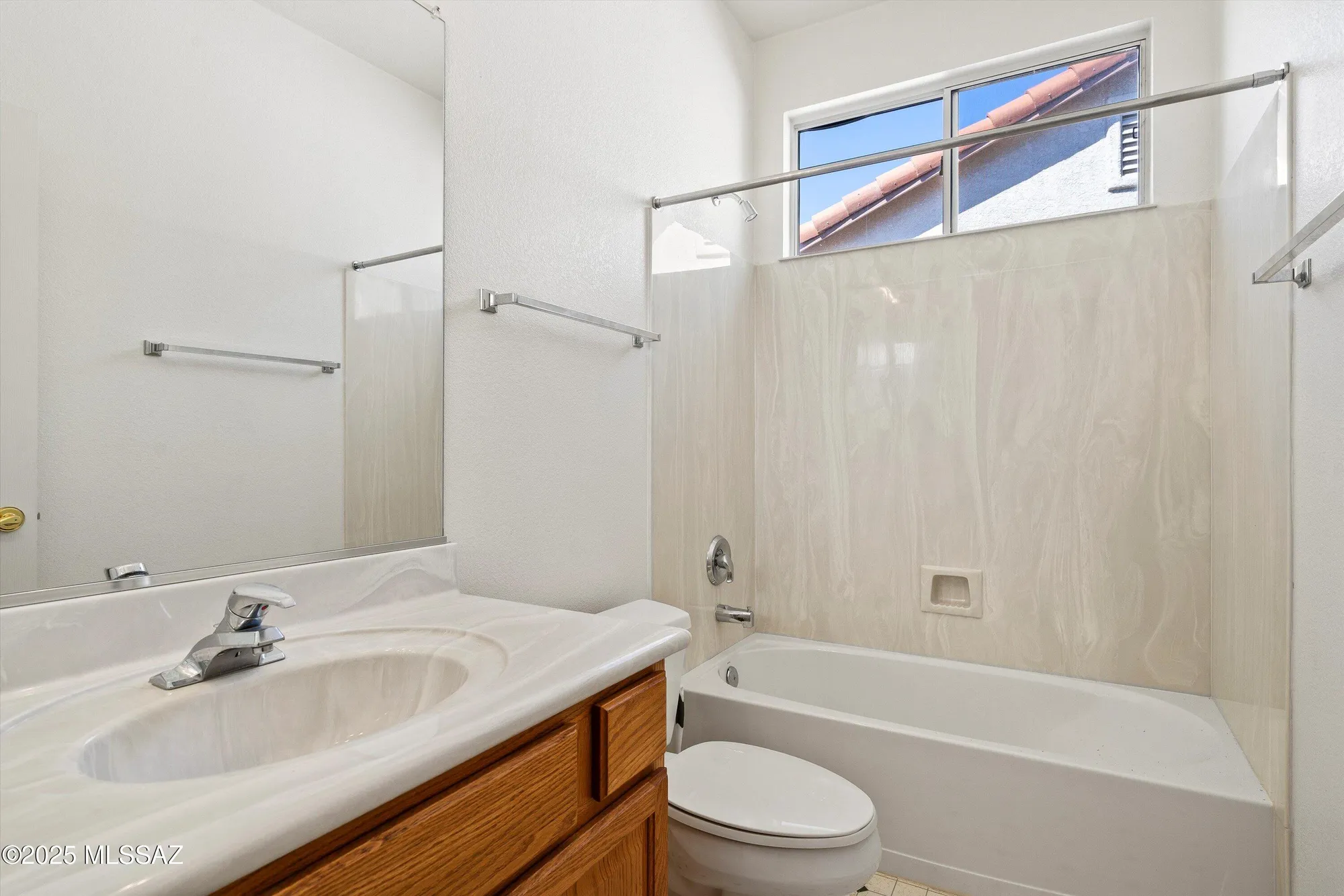 Property Slideshow image 27 of 51 | 8000 w blue heron way, Tucson, AZ, 85743