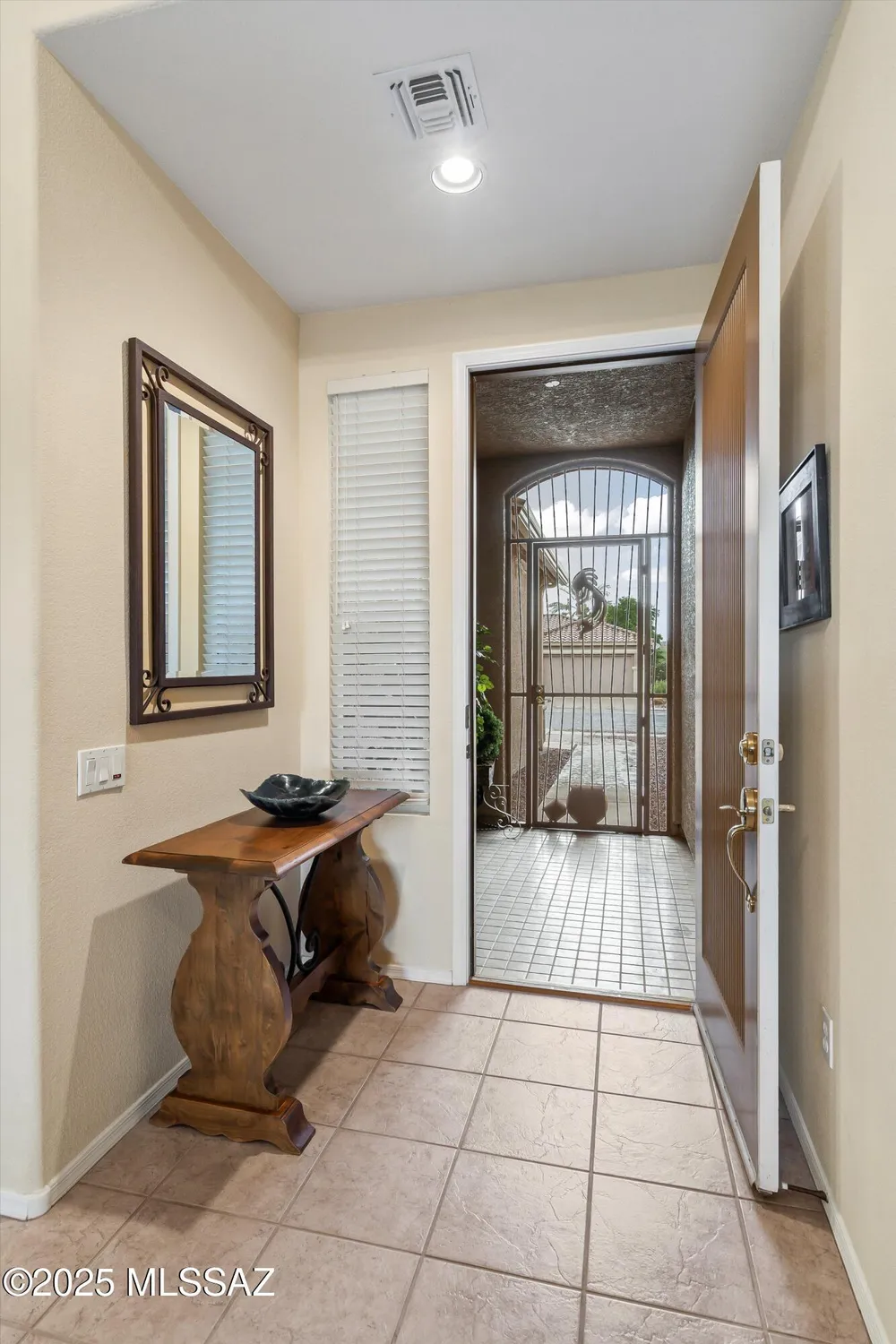 Property Slideshow image 4 of 51 | 7973 w wandering spring way, Tucson, AZ, 85743